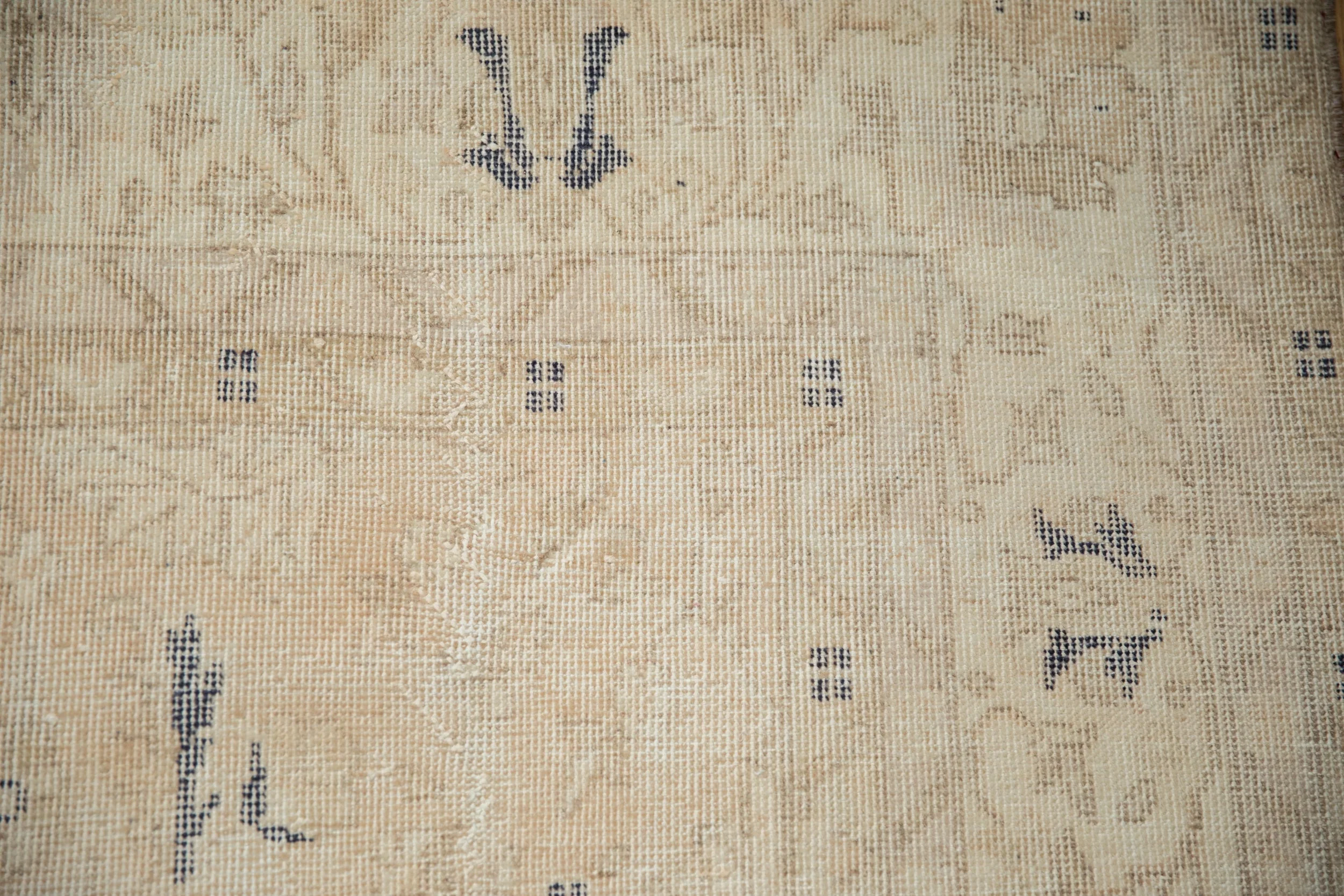 6.5x10.5 Vintage Distressed Sparta Carpet - Image 3