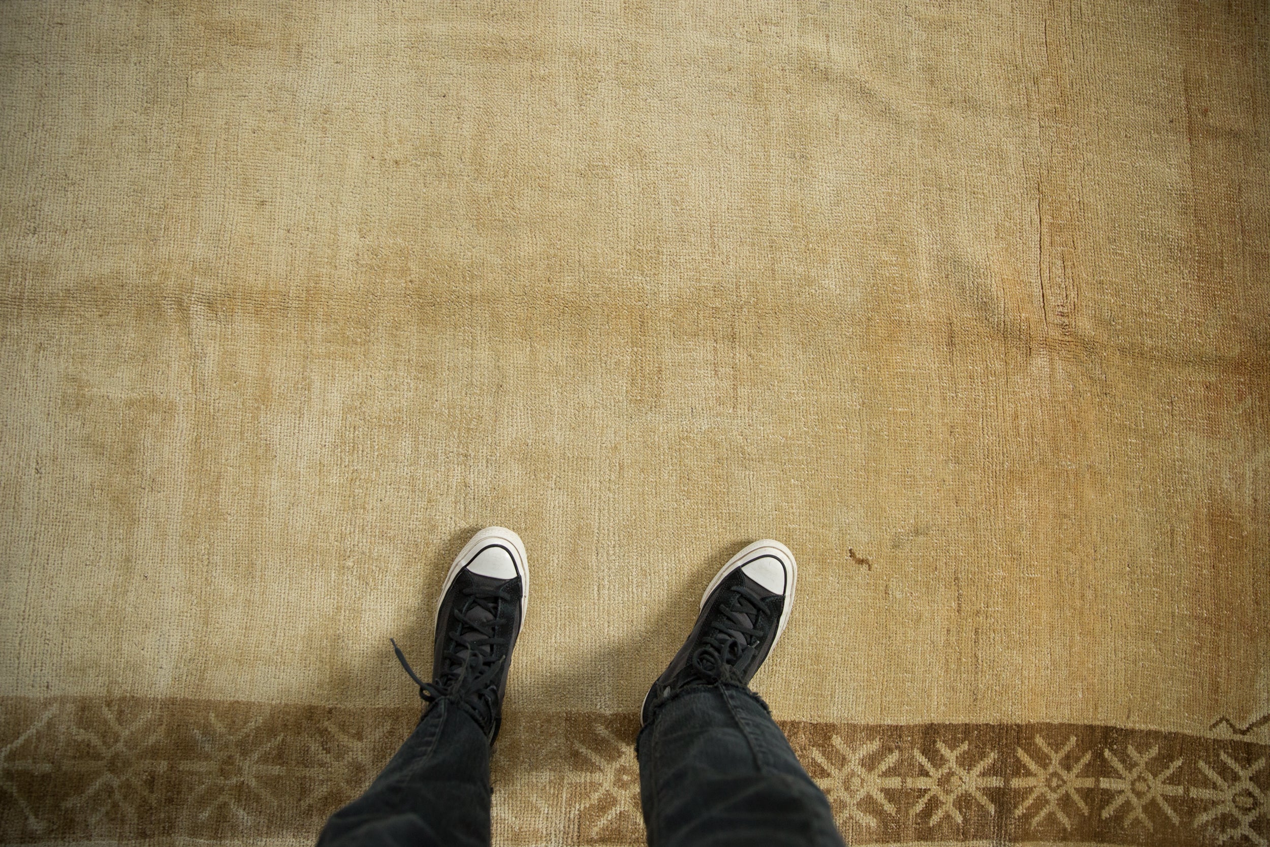 6.5x10 Vintage Distressed Kars Carpet - Image 2