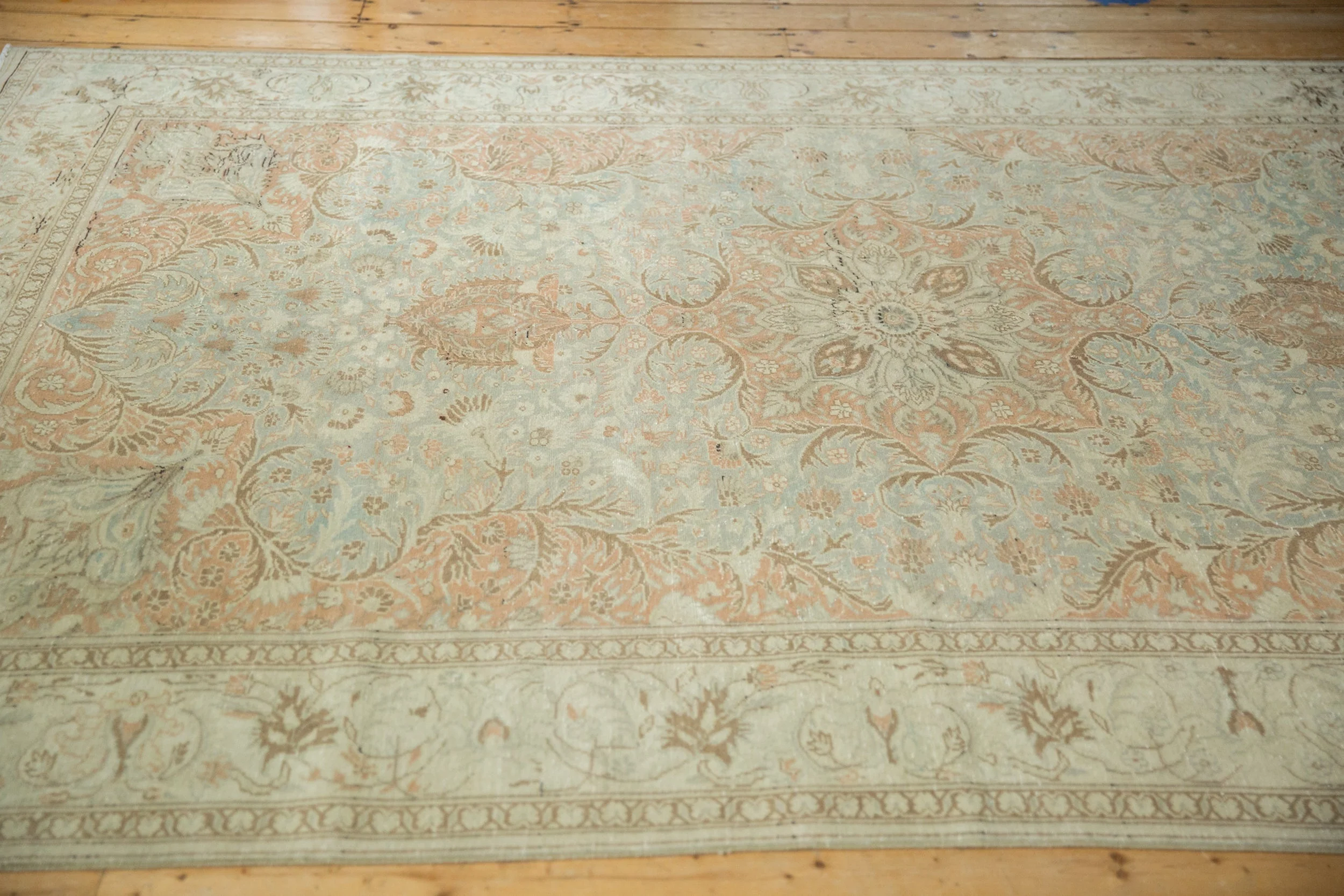6.5x10 Vintage Distressed Kayseri Carpet - Image 7