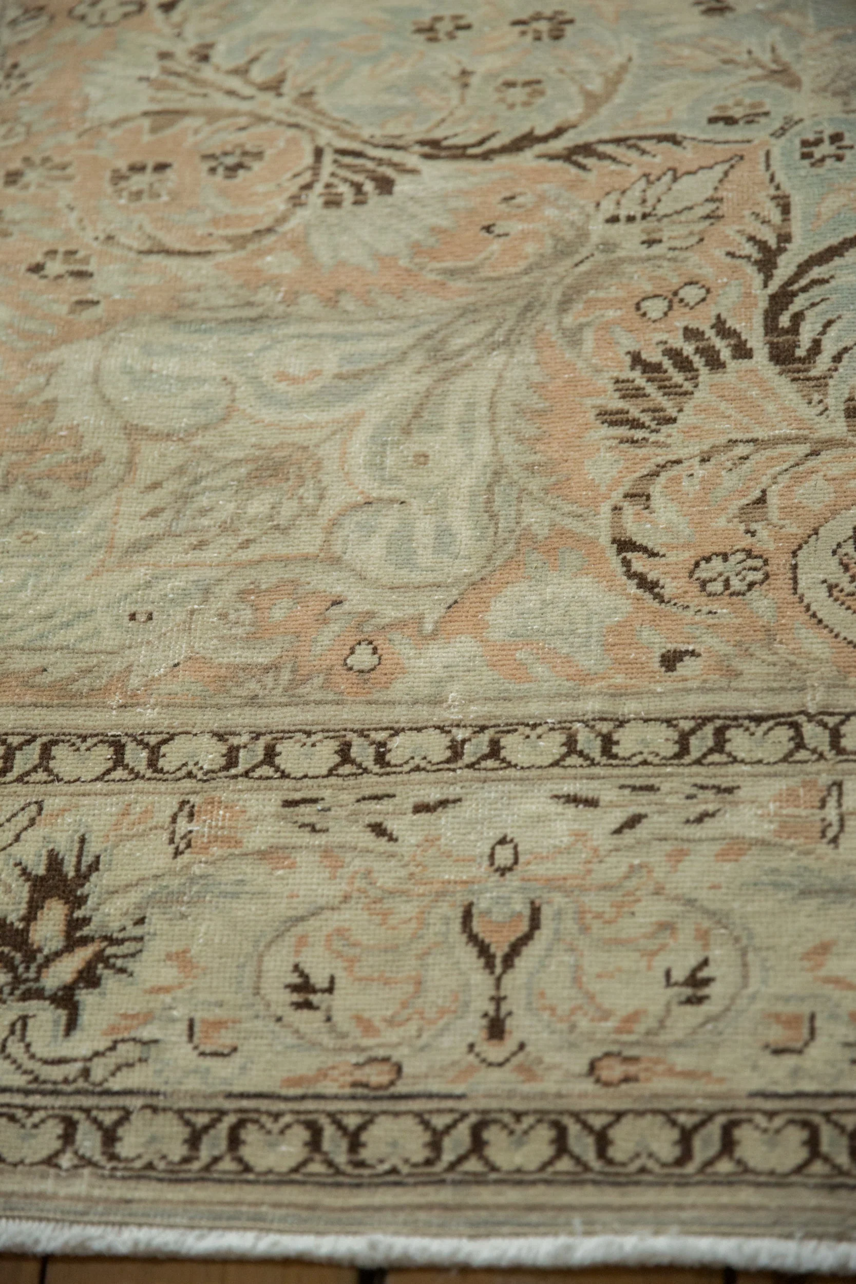 6.5x10 Vintage Distressed Kayseri Carpet - Image 9