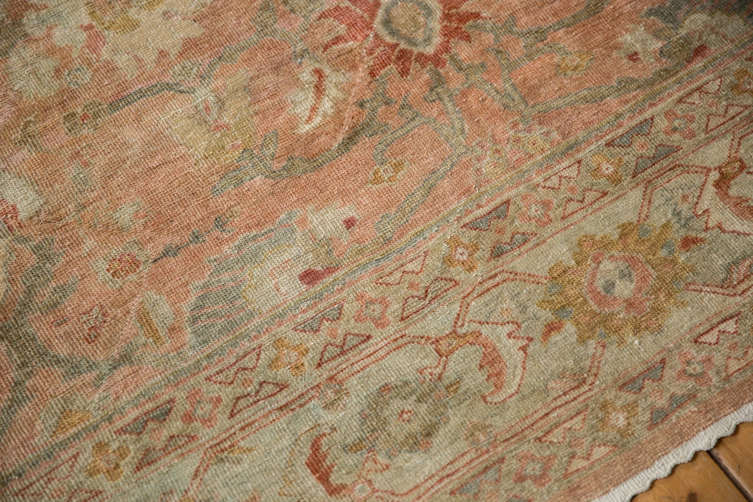 6.5x10 Vintage Distressed Mahal Carpet - Image 10
