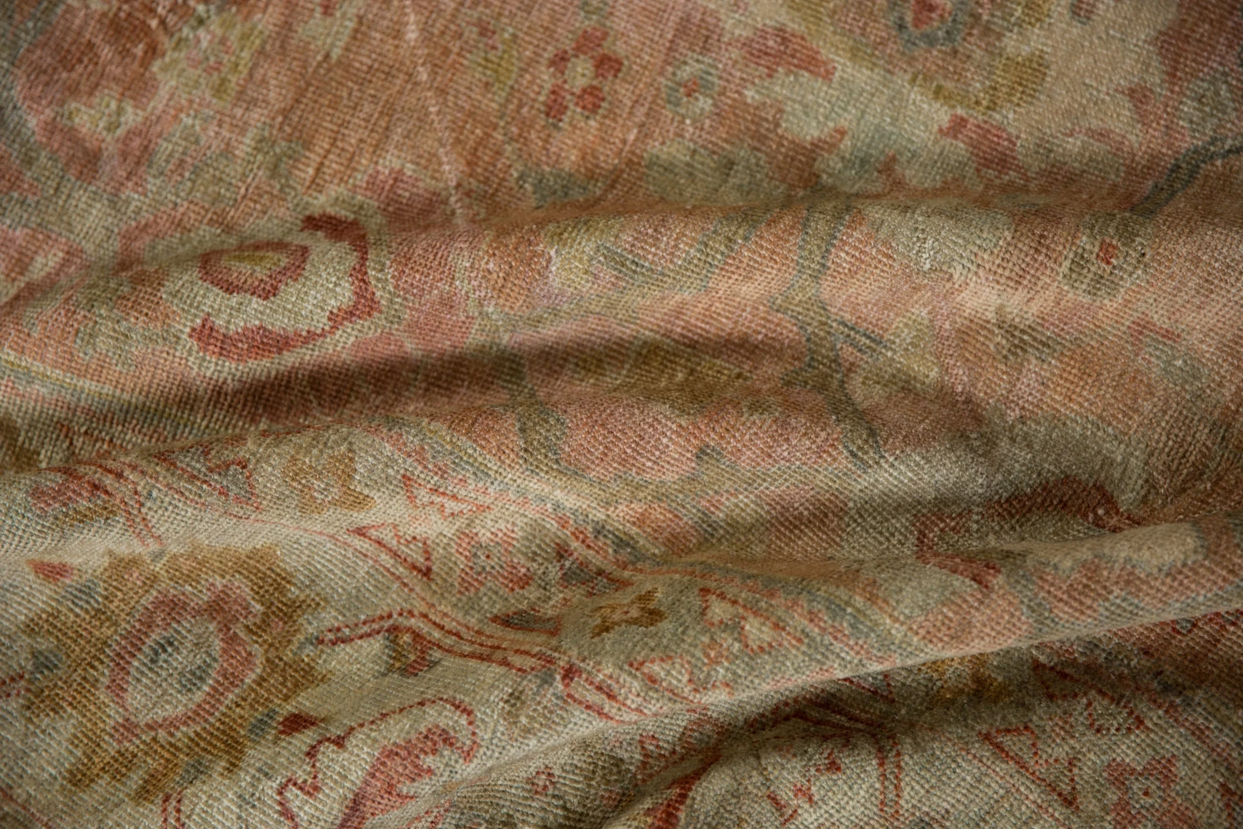 6.5x10 Vintage Distressed Mahal Carpet - Image 12