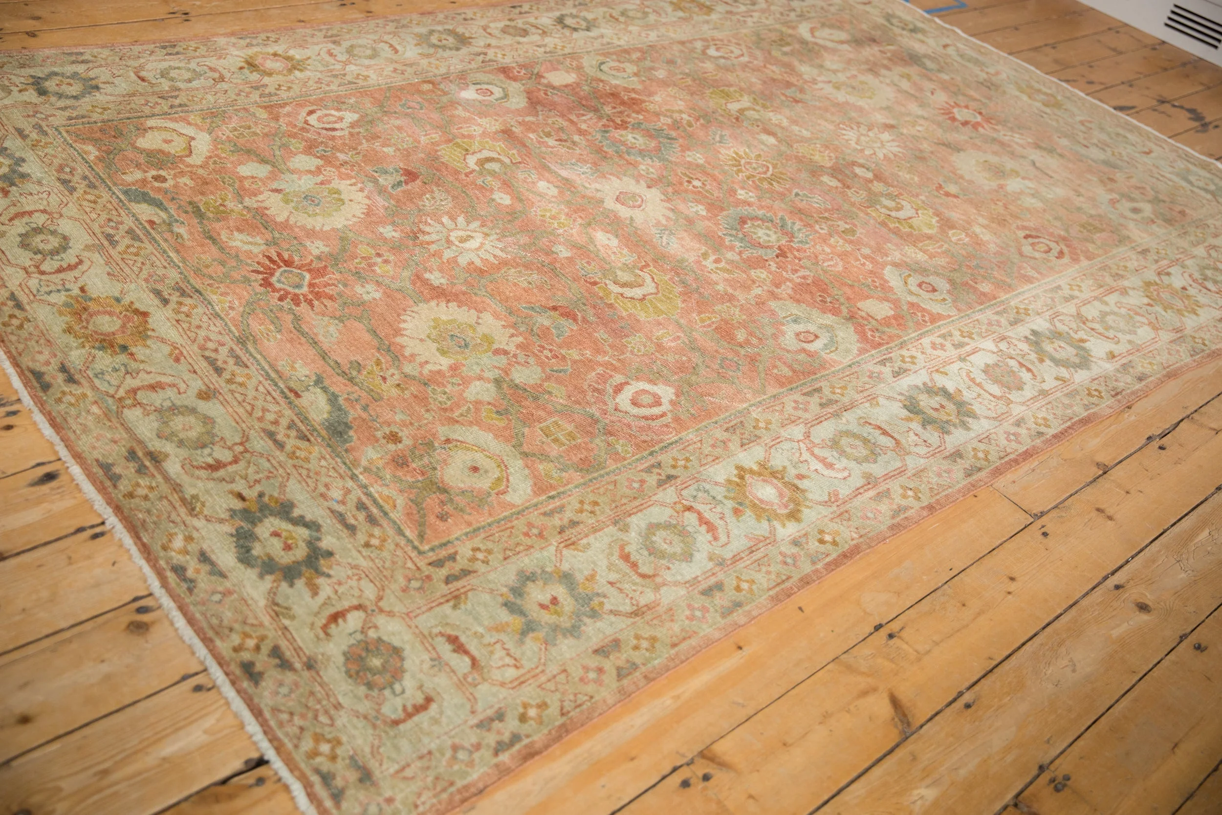 6.5x10 Vintage Distressed Mahal Carpet - Image 6