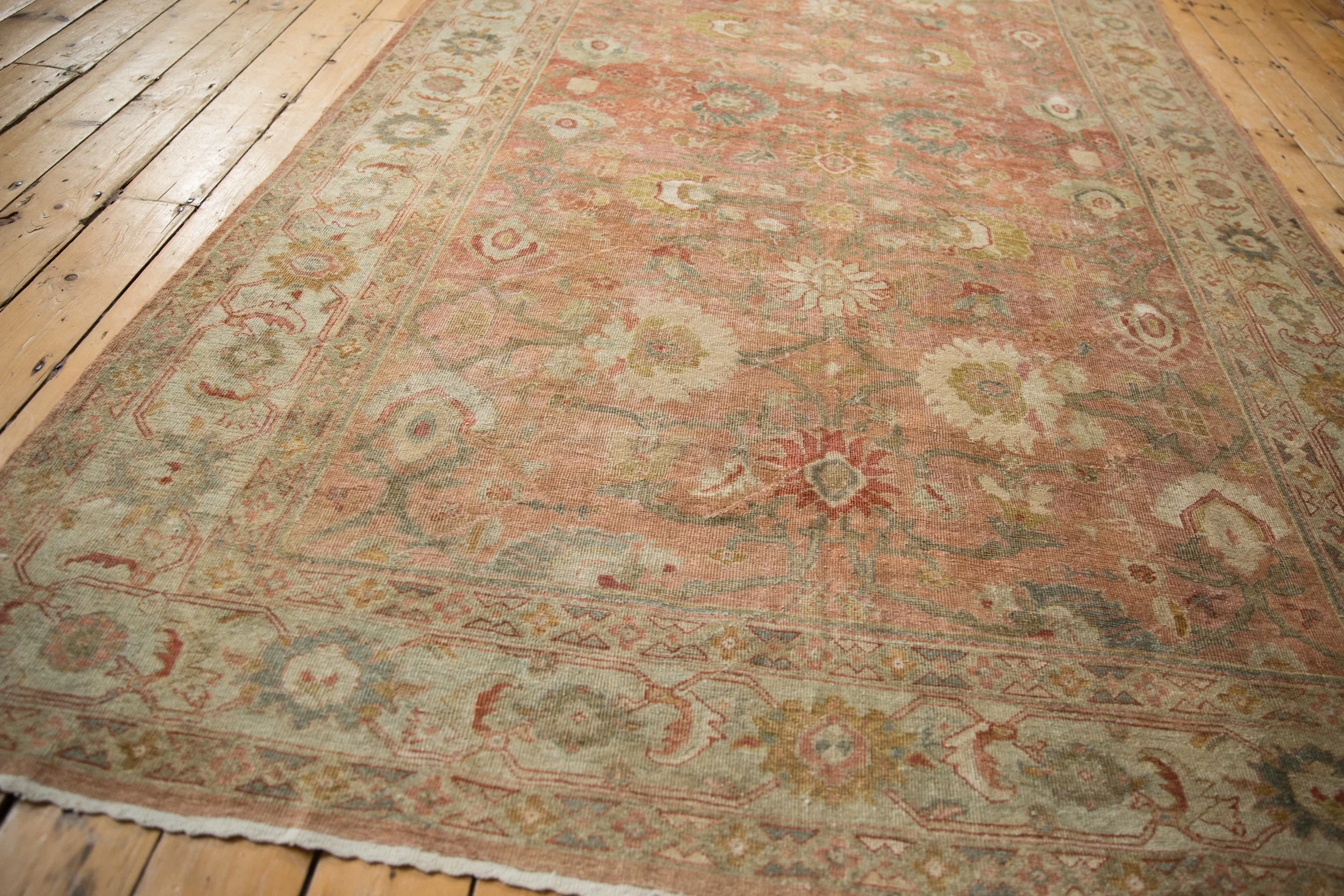 6.5x10 Vintage Distressed Mahal Carpet - Image 8