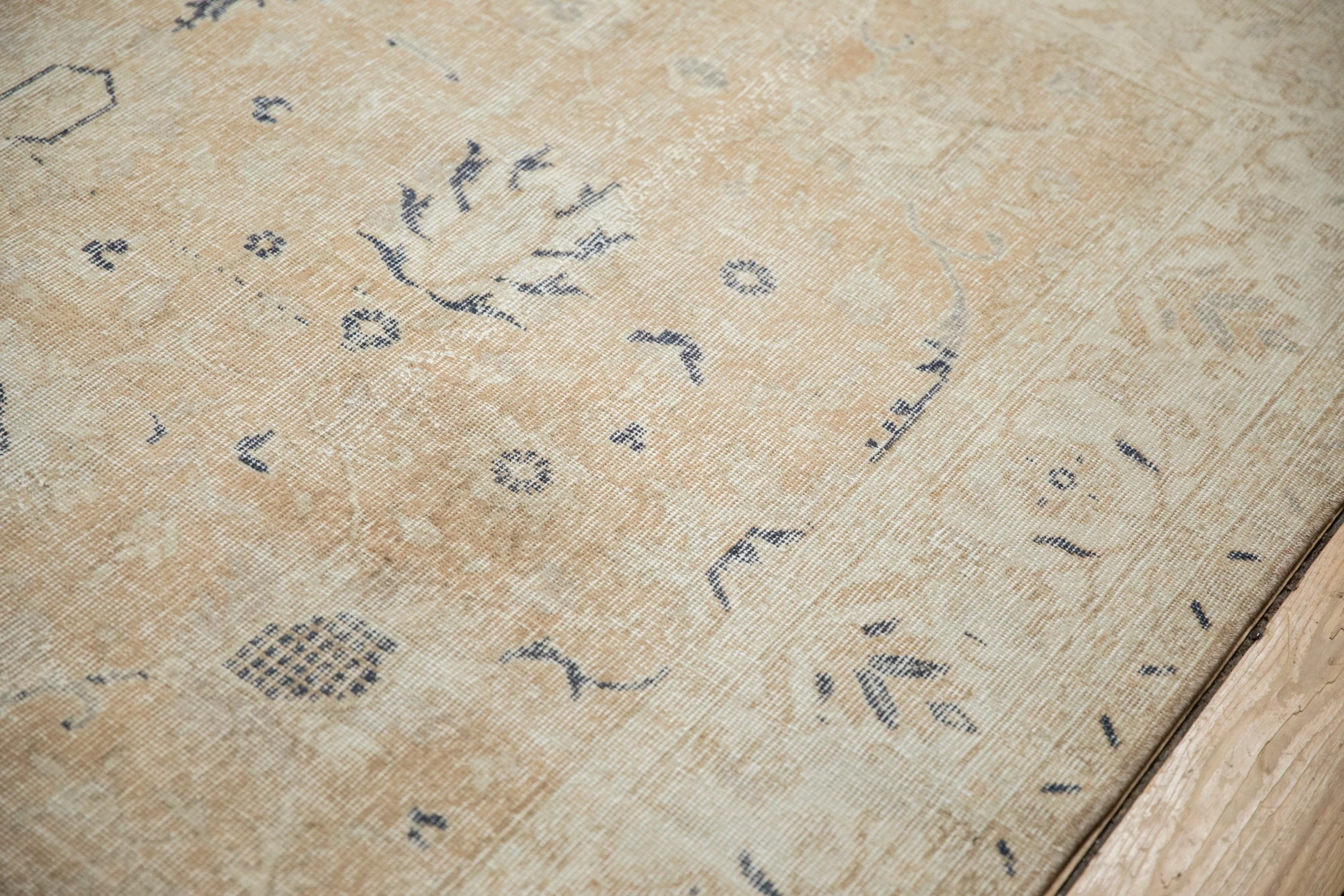 6.5x10 Vintage Distressed Sparta Carpet - Image 12