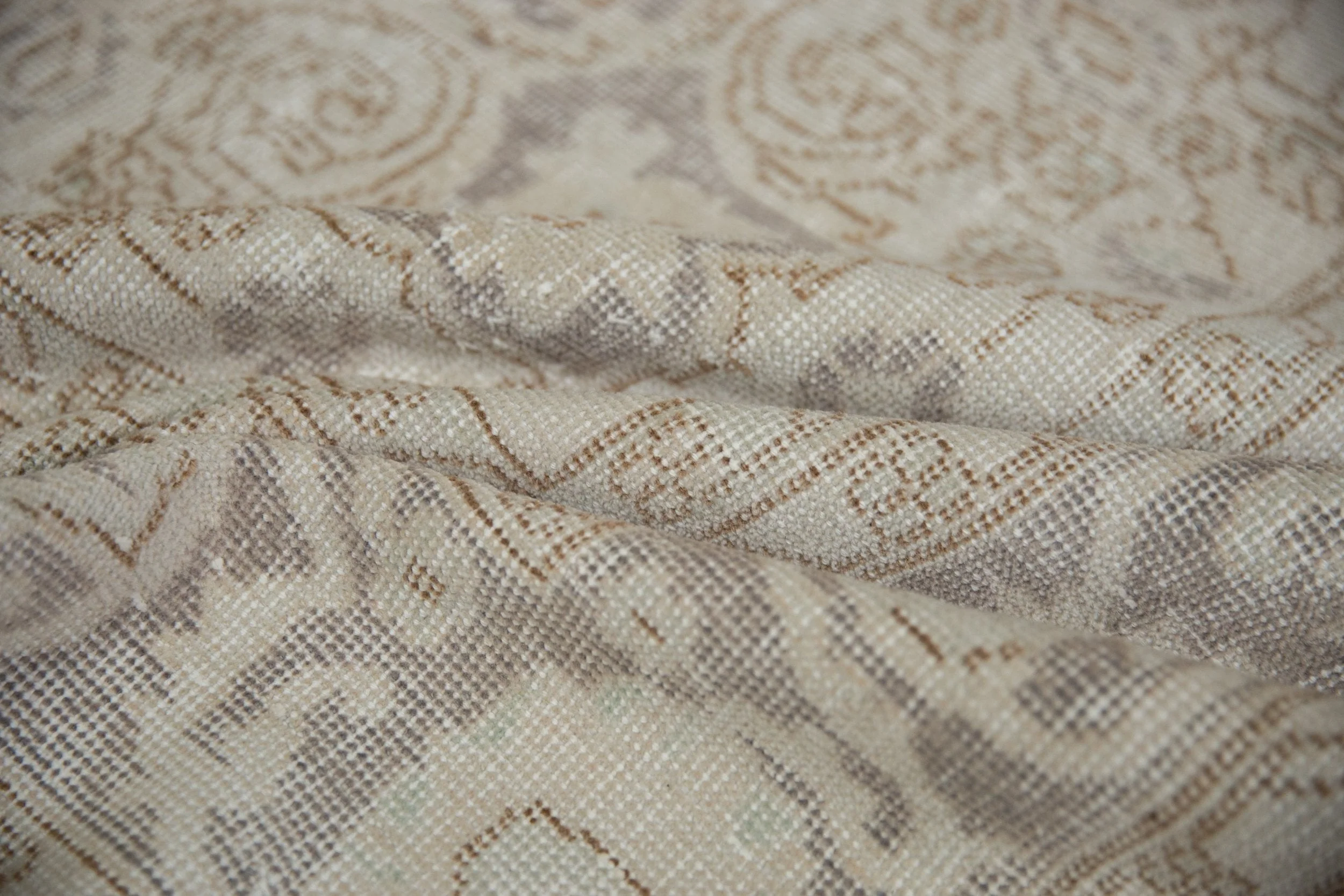 6.5x10 Vintage Distressed Sparta Carpet - Image 10