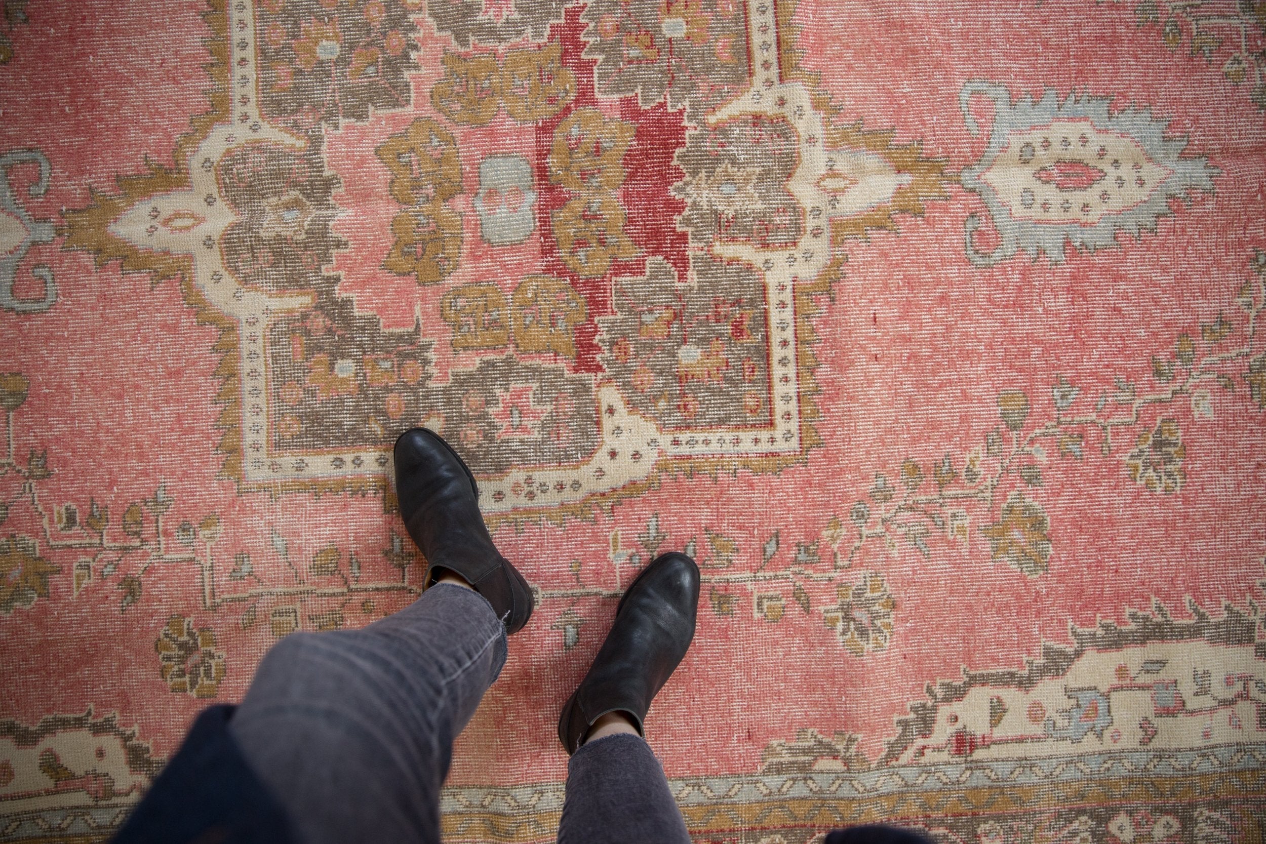 6.5x10 Vintage Distressed Sparta Carpet - Image 2