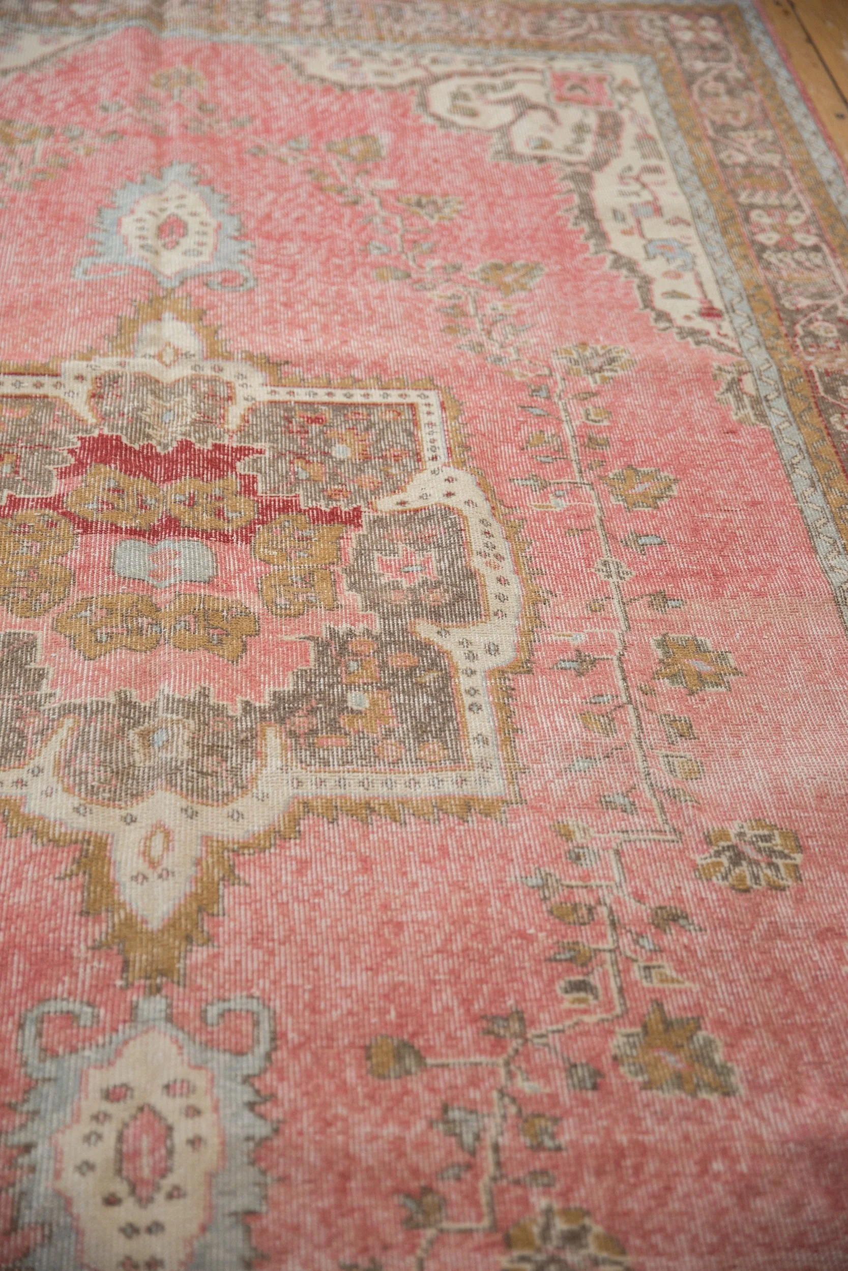 6.5x10 Vintage Distressed Sparta Carpet - Image 8
