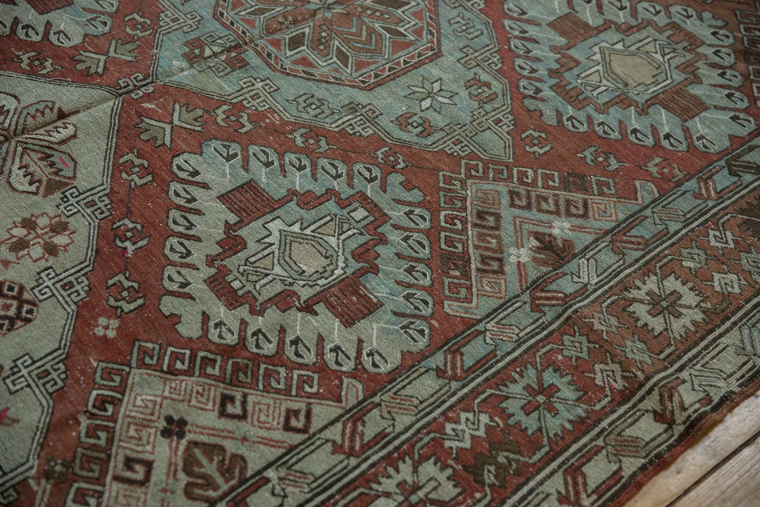 6.5x11.5 Vintage Distressed Soumac Design Carpet - Image 5