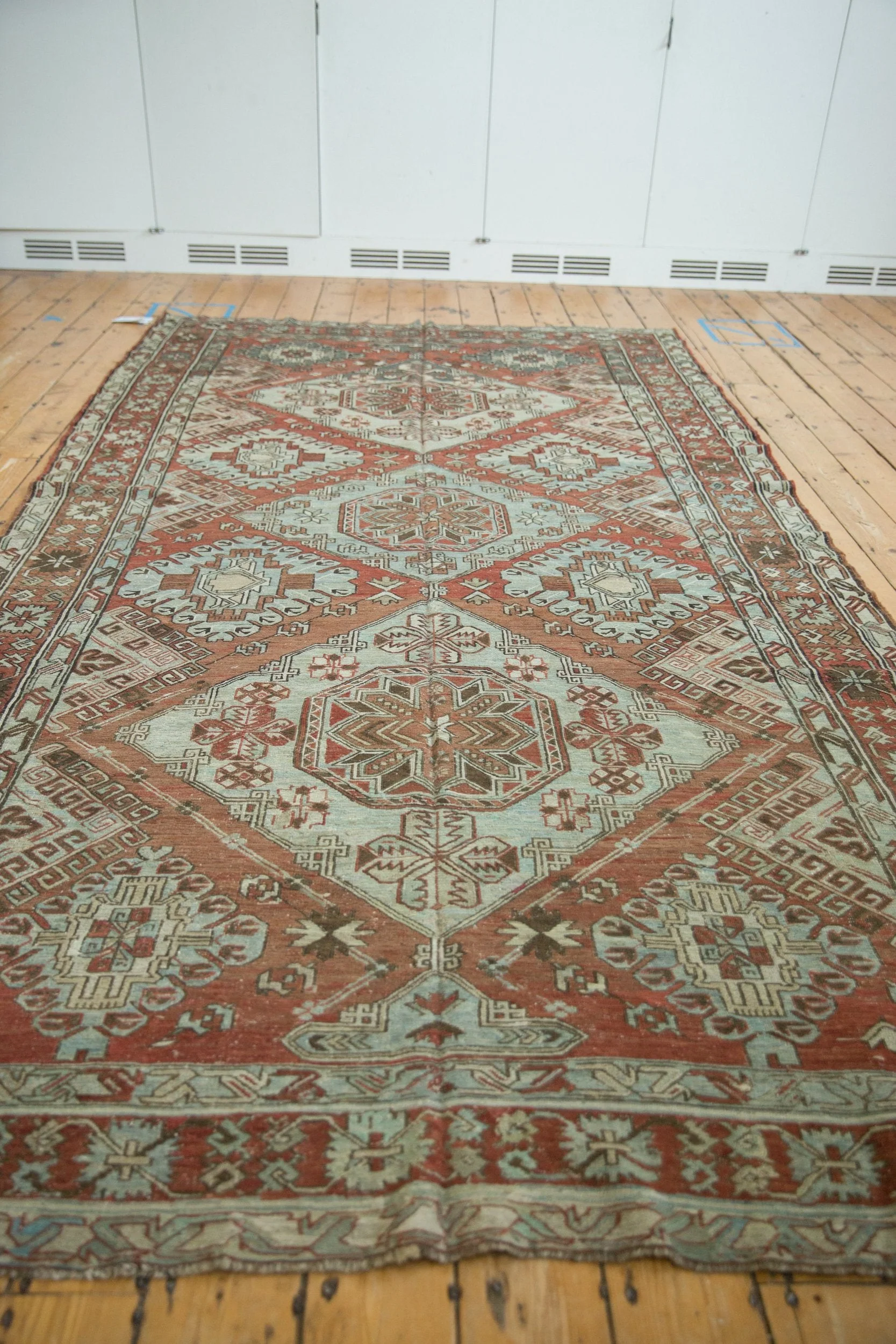 6.5x11.5 Vintage Distressed Soumac Design Carpet - Image 8