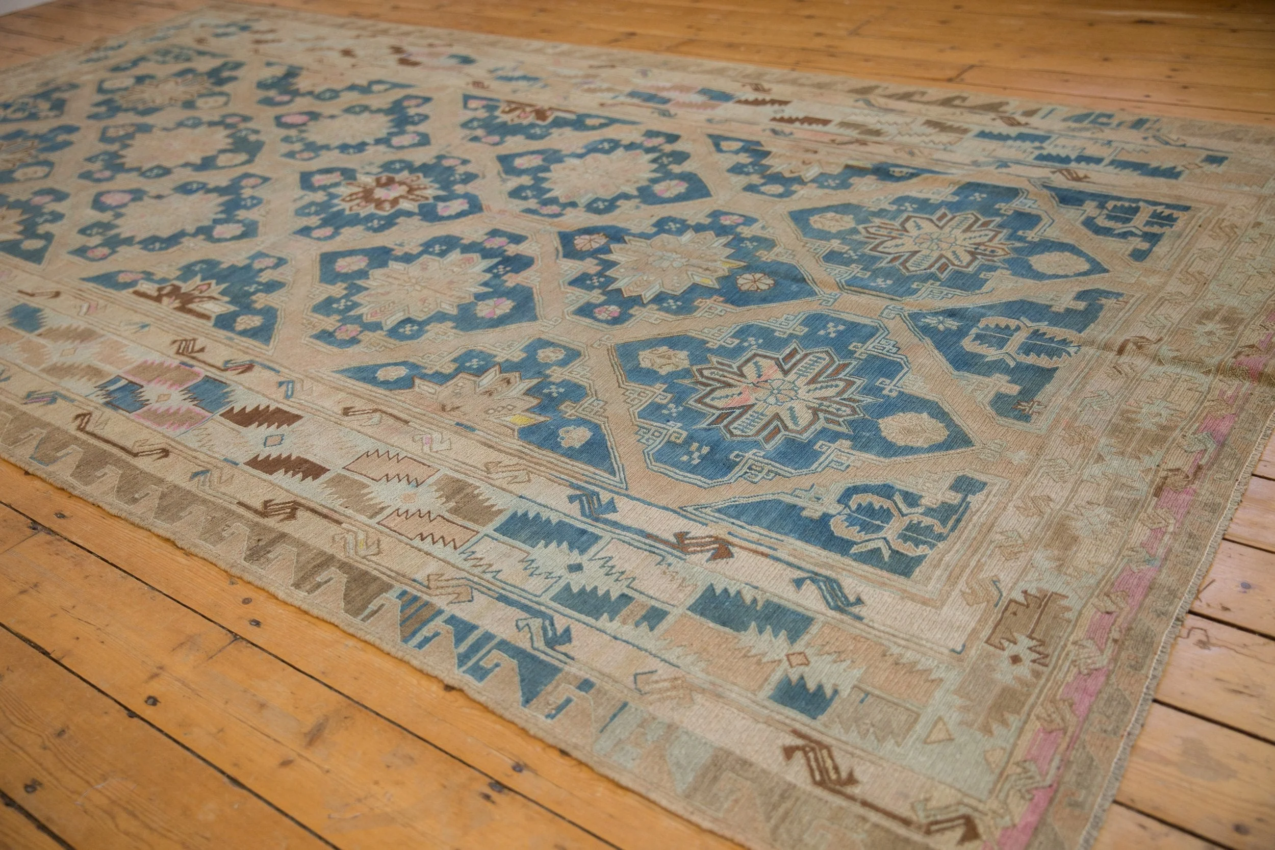 6.5x12 Vintage Distressed Soumac Carpet - Image 3