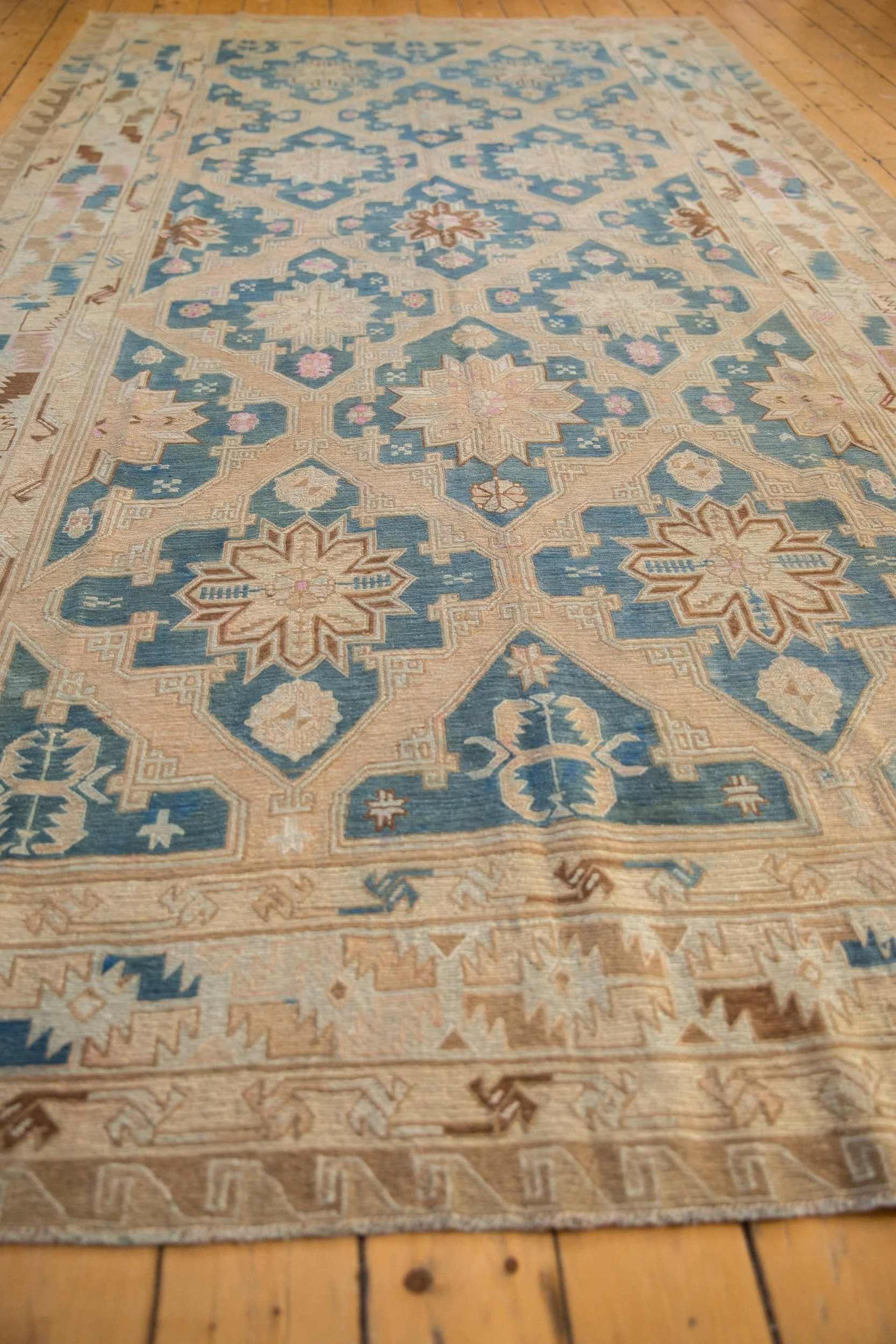6.5x12 Vintage Distressed Soumac Carpet - Image 8
