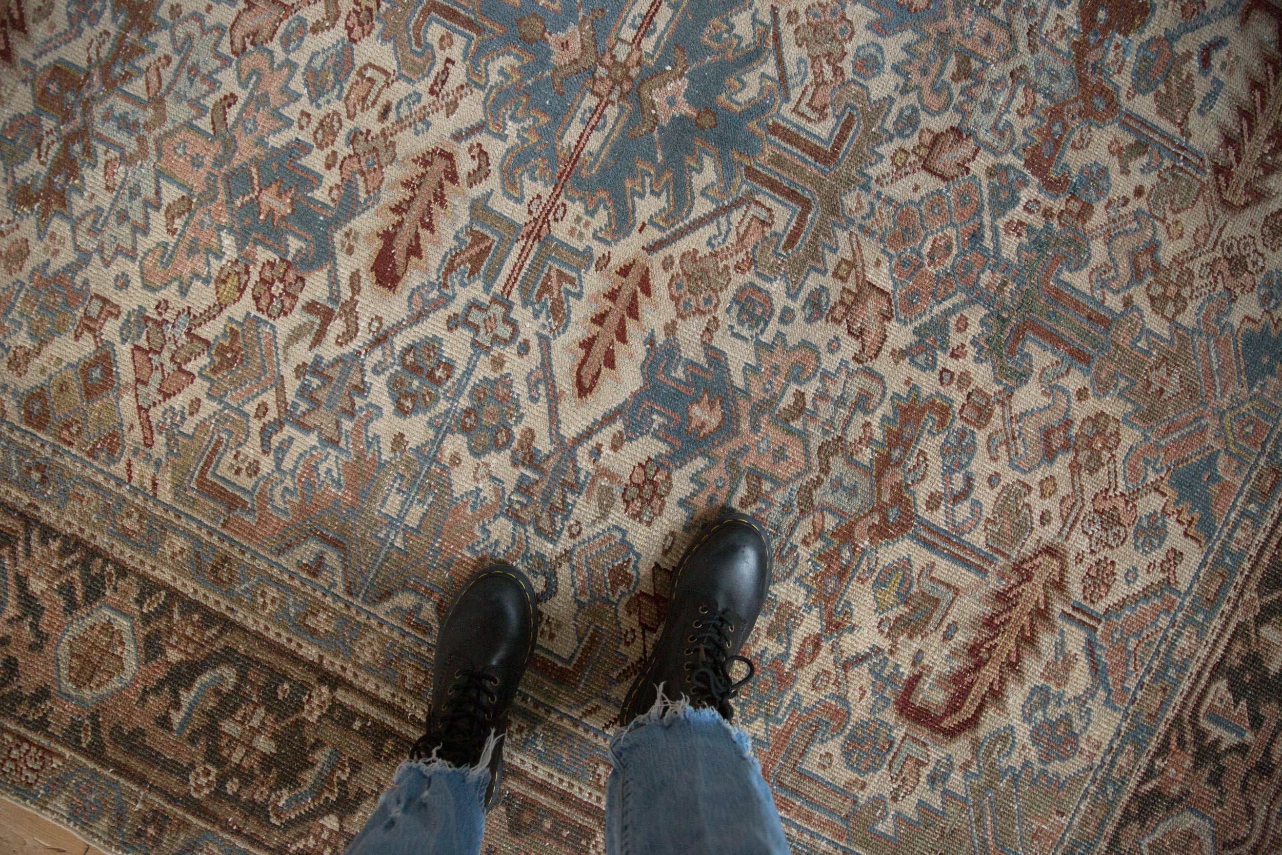 6.5x7.5 Vintage Distressed Heriz Carpet - Image 2