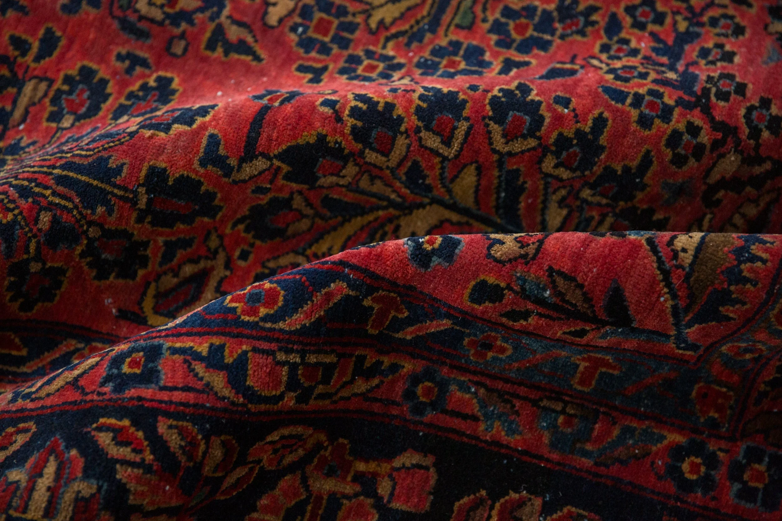 6.5x8.5 Antique Sarouk Carpet - Image 11