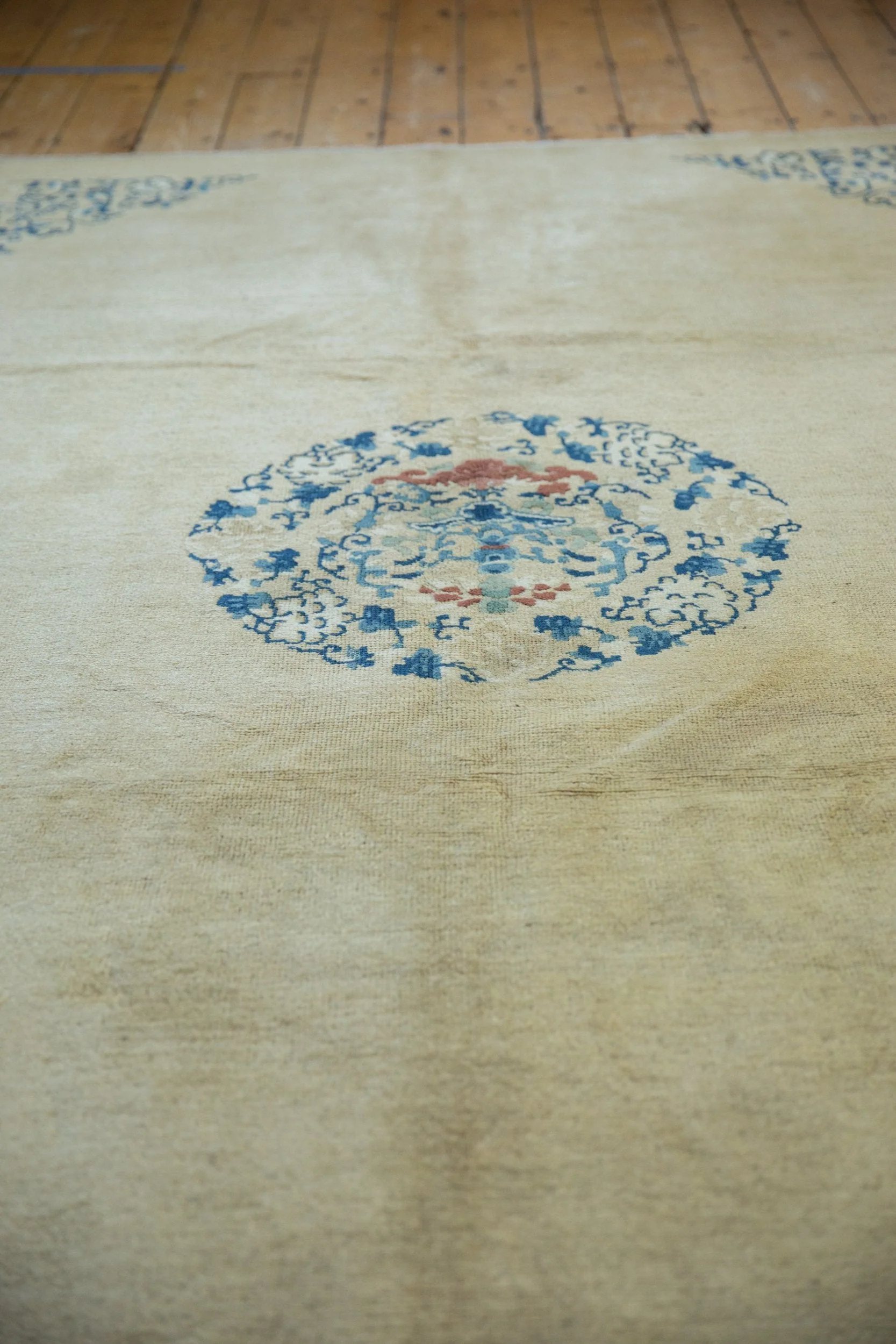6.5x9.5 Antique Peking Carpet - Image 5