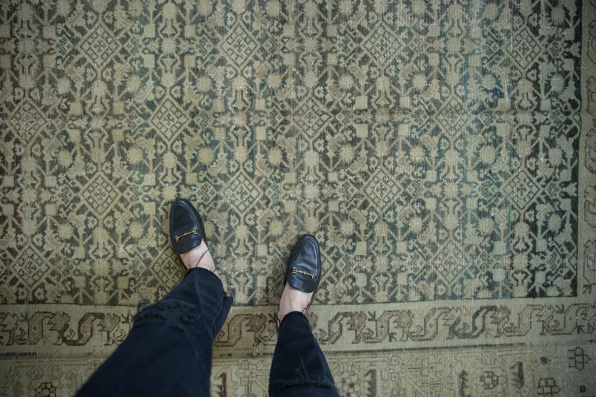 6.5x9.5 Vintage Distressed Hamadan Carpet - Image 2