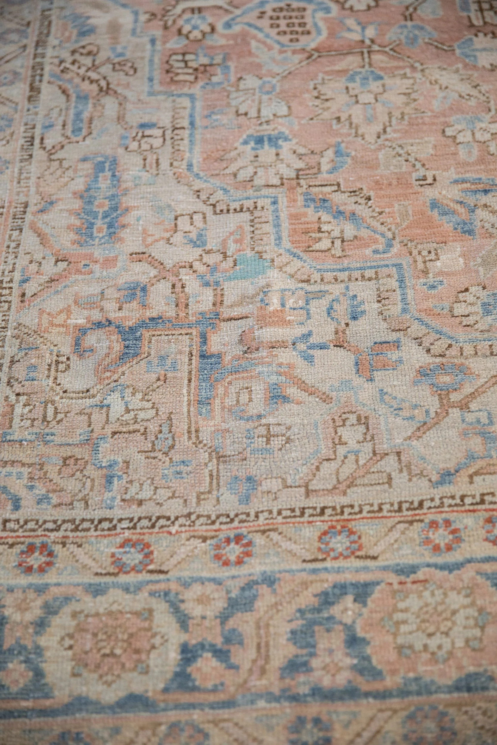 6.5x9.5 Vintage Distressed Heriz Carpet - Image 10