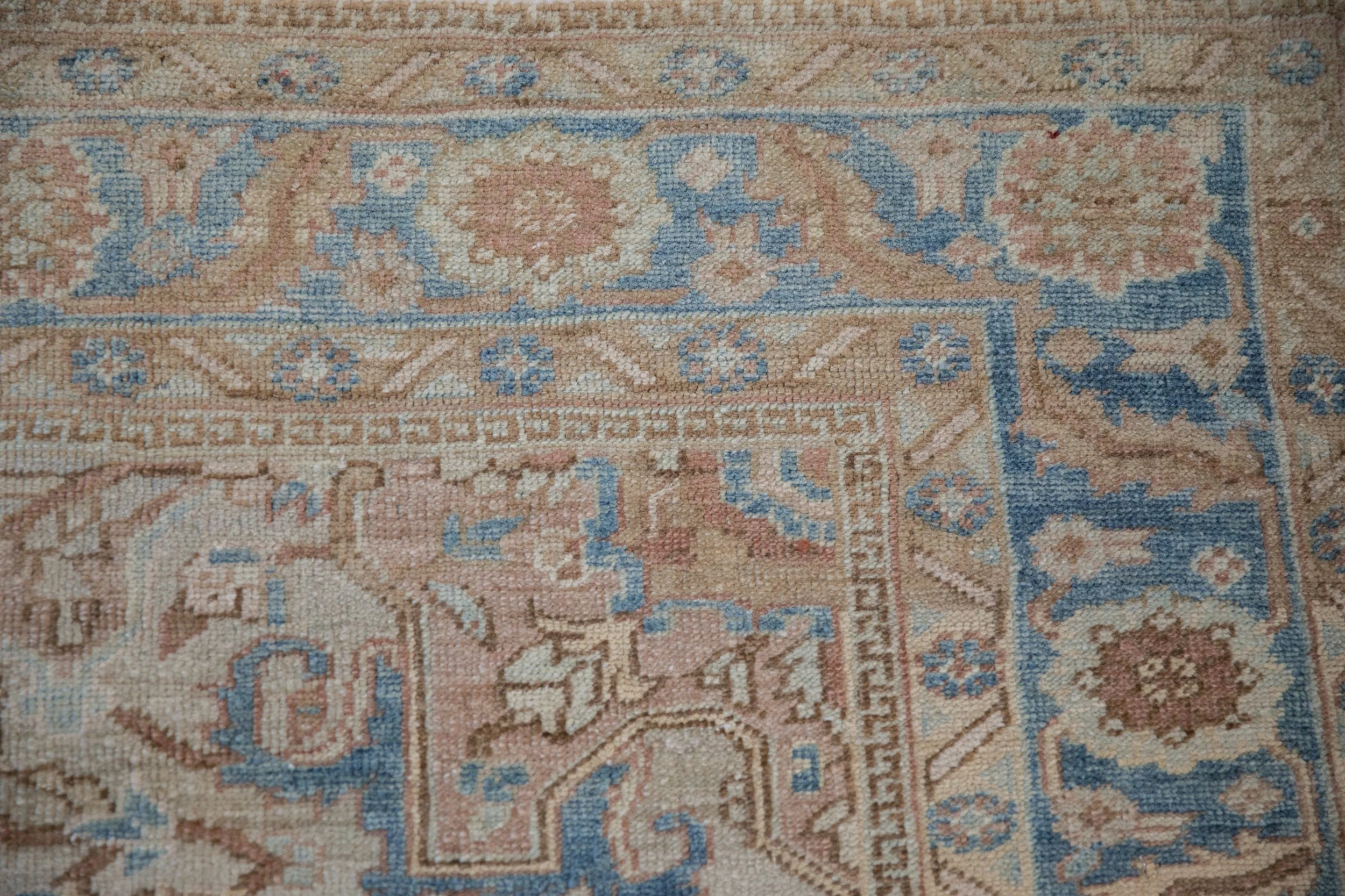 6.5x9.5 Vintage Distressed Heriz Carpet - Image 3