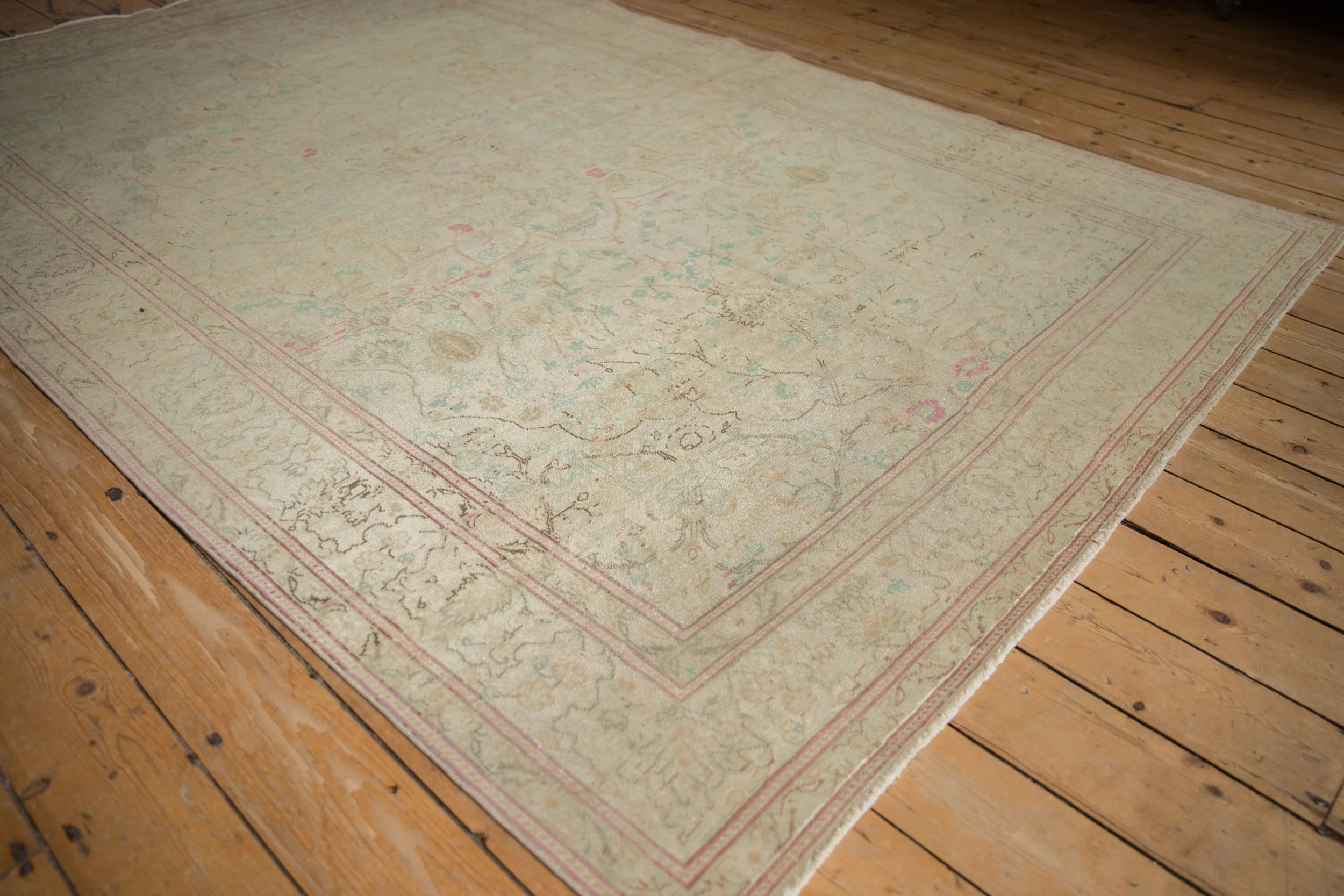 6.5x9.5 Vintage Distressed Kayseri Carpet - Image 4