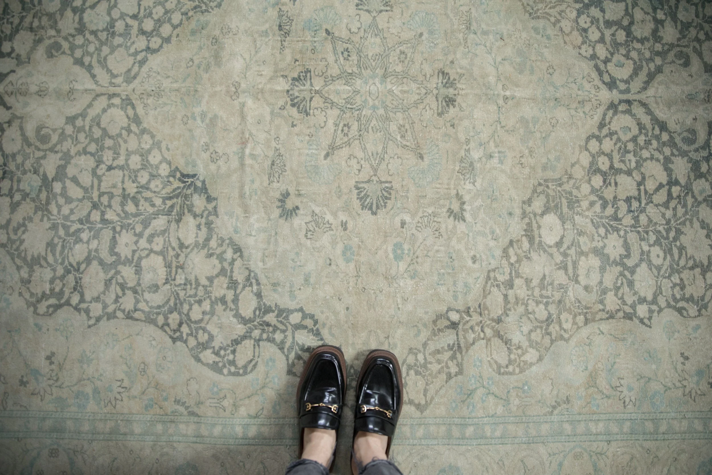 6.5x9.5 Vintage Distressed Kayseri Carpet - Image 2