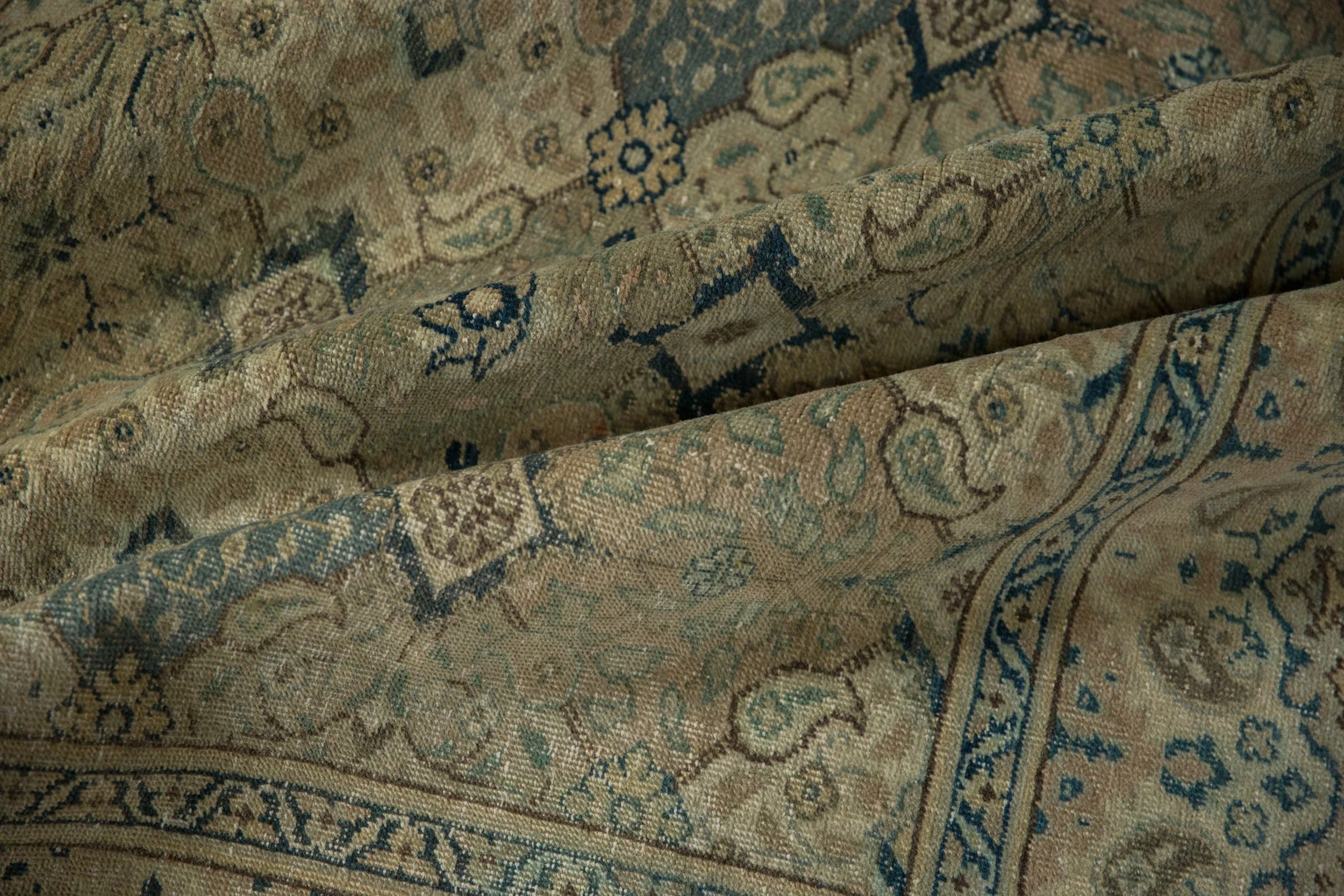 6.5x9.5 Vintage Distressed Kayseri Carpet - Image 10