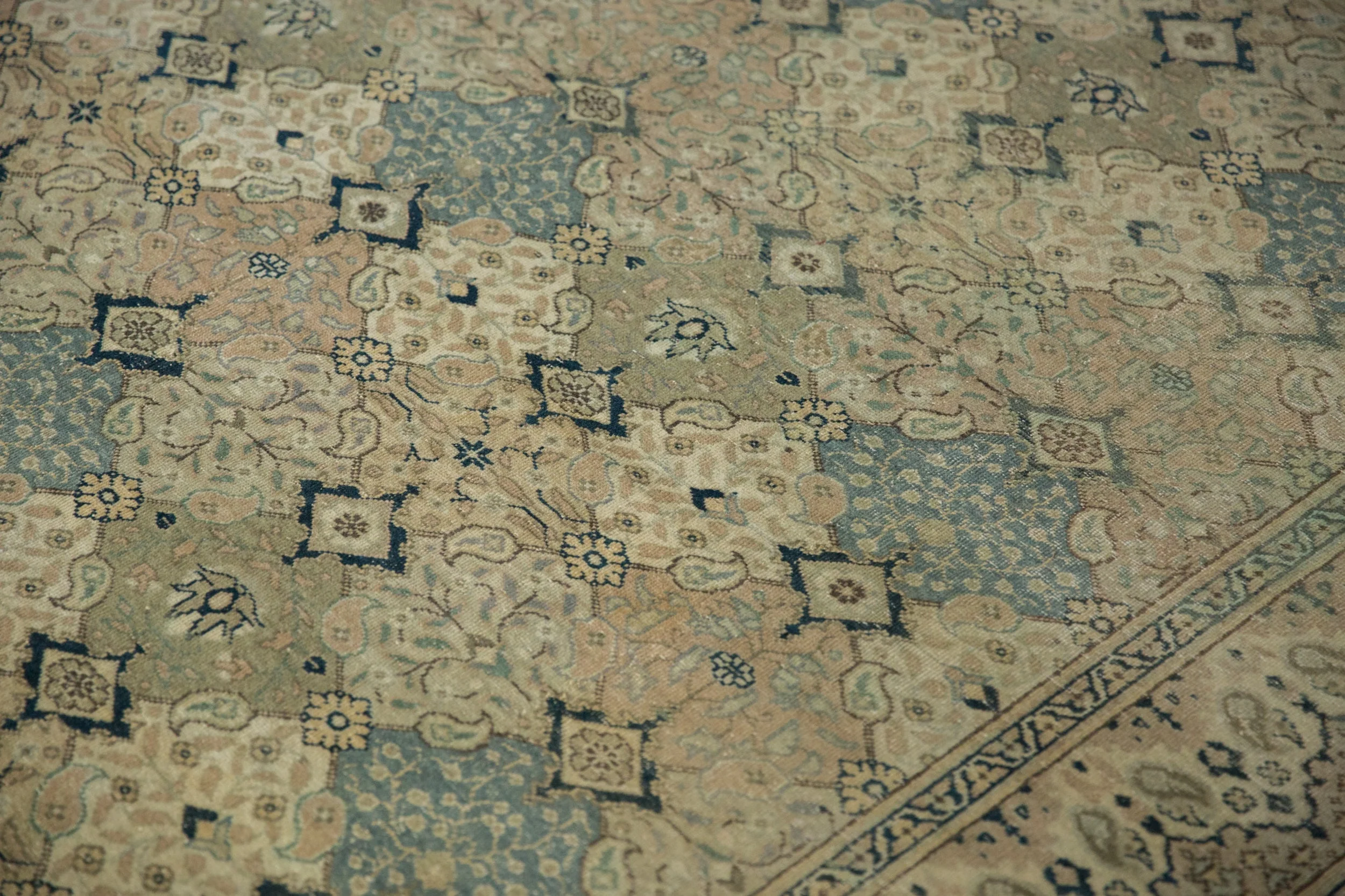 6.5x9.5 Vintage Distressed Kayseri Carpet - Image 7