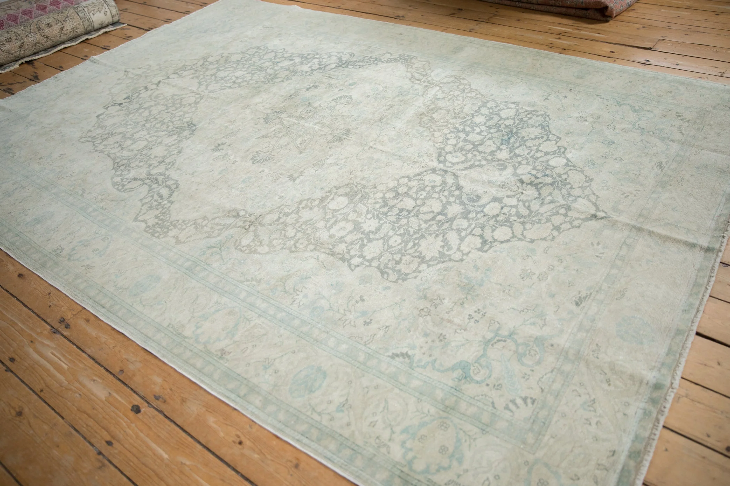 6.5x9.5 Vintage Distressed Kayseri Carpet - Image 4