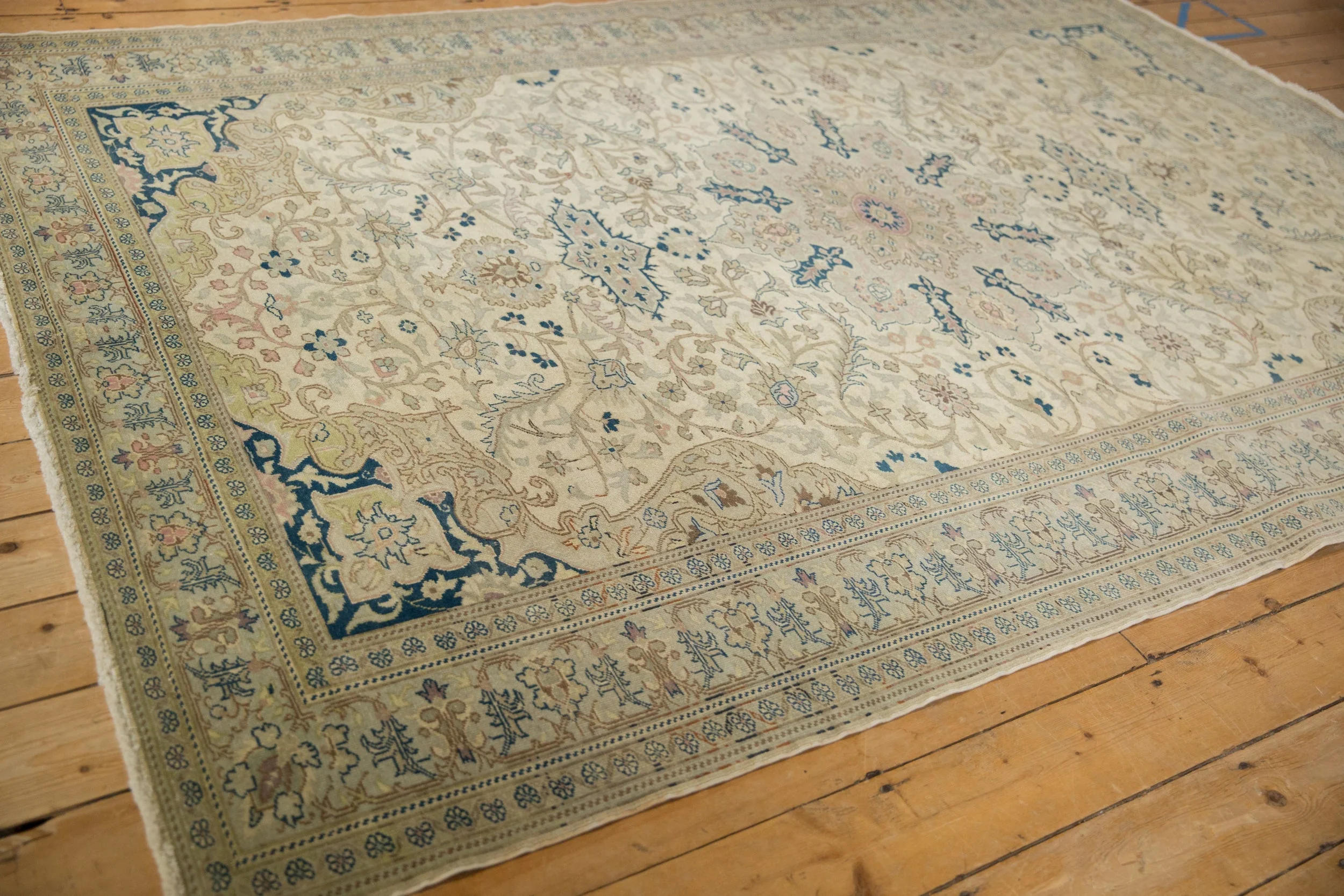 6.5x9.5 Vintage Distressed Kayseri Carpet - Image 6