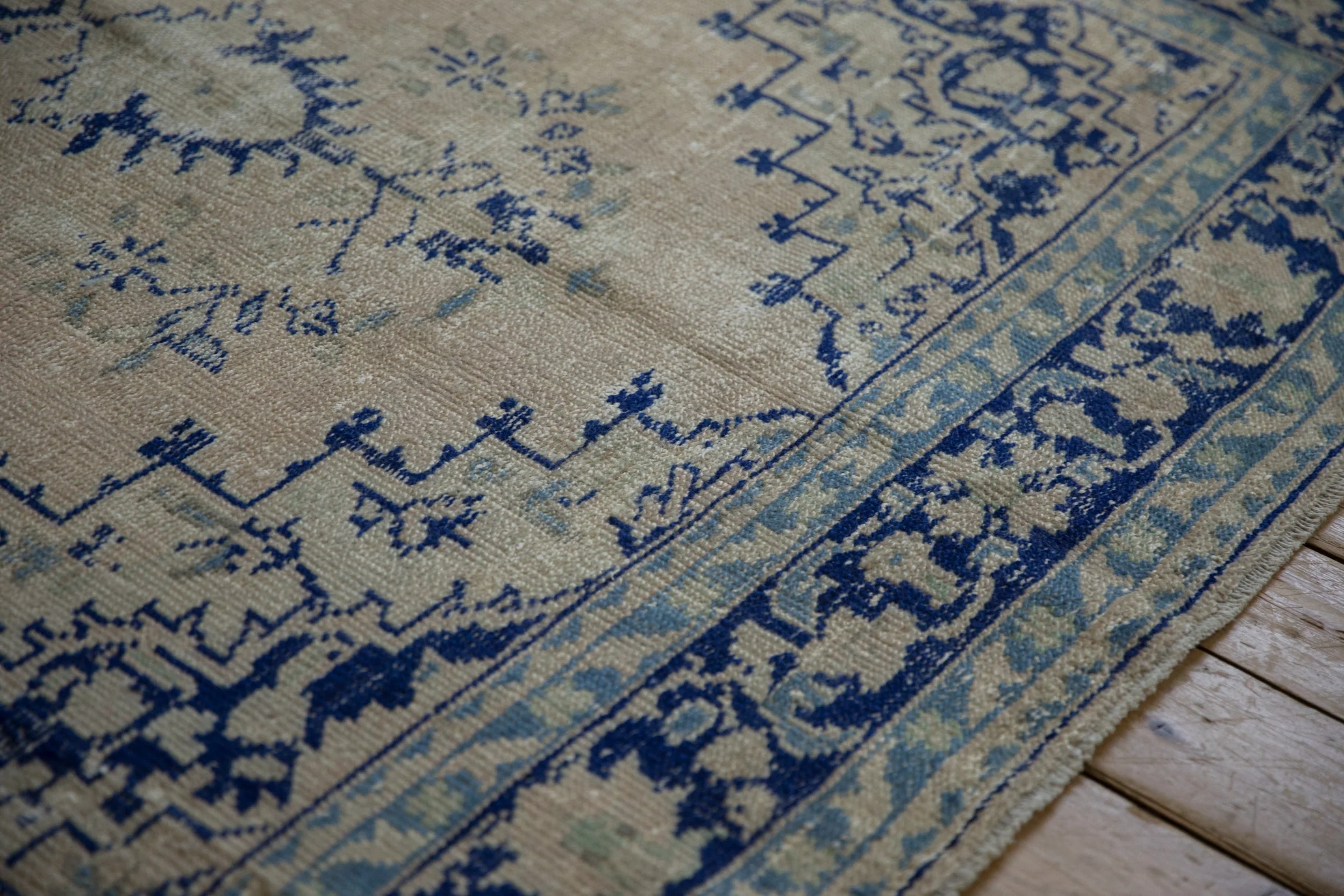 6.5x9.5 Vintage Distressed Oushak Carpet - Image 5