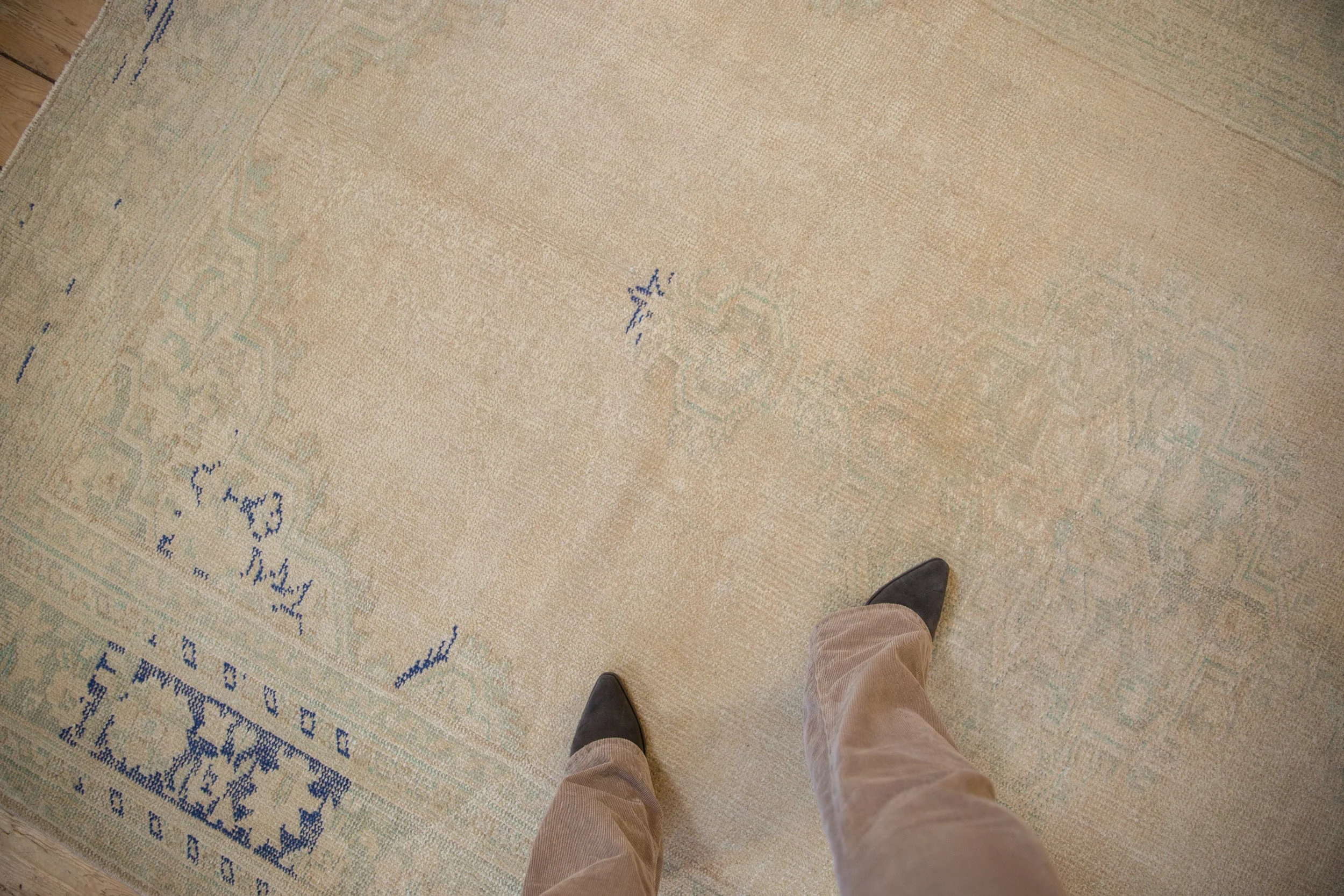 6.5x9.5 Vintage Distressed Oushak Carpet - Image 2