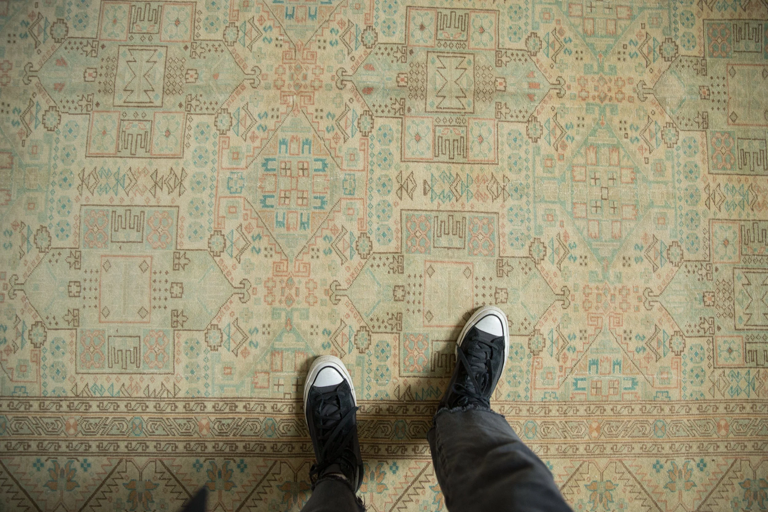 6.5x9.5 Vintage Distressed Sparta Carpet - Image 2