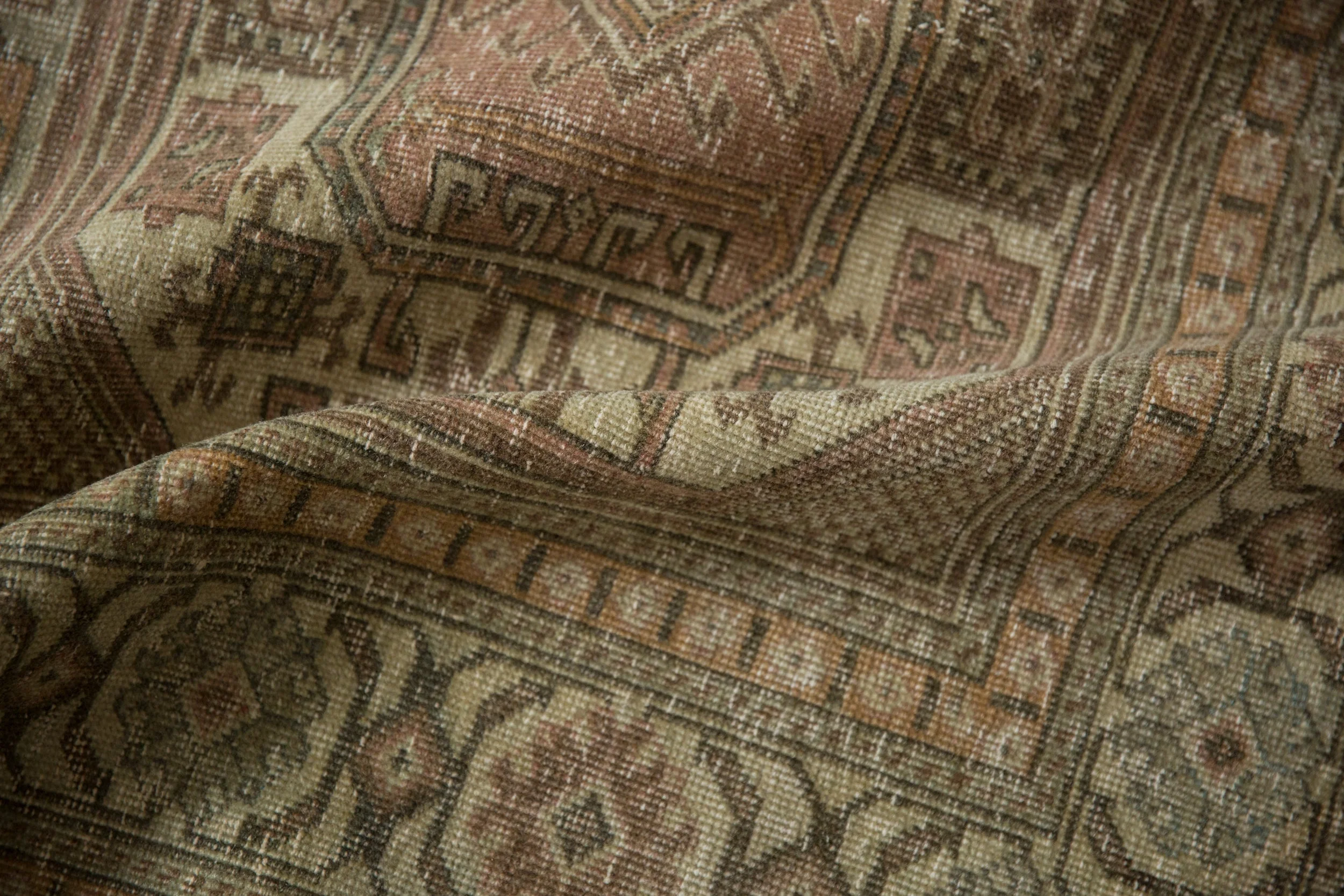 6.5x9.5 Vintage Distressed Sparta Carpet - Image 10