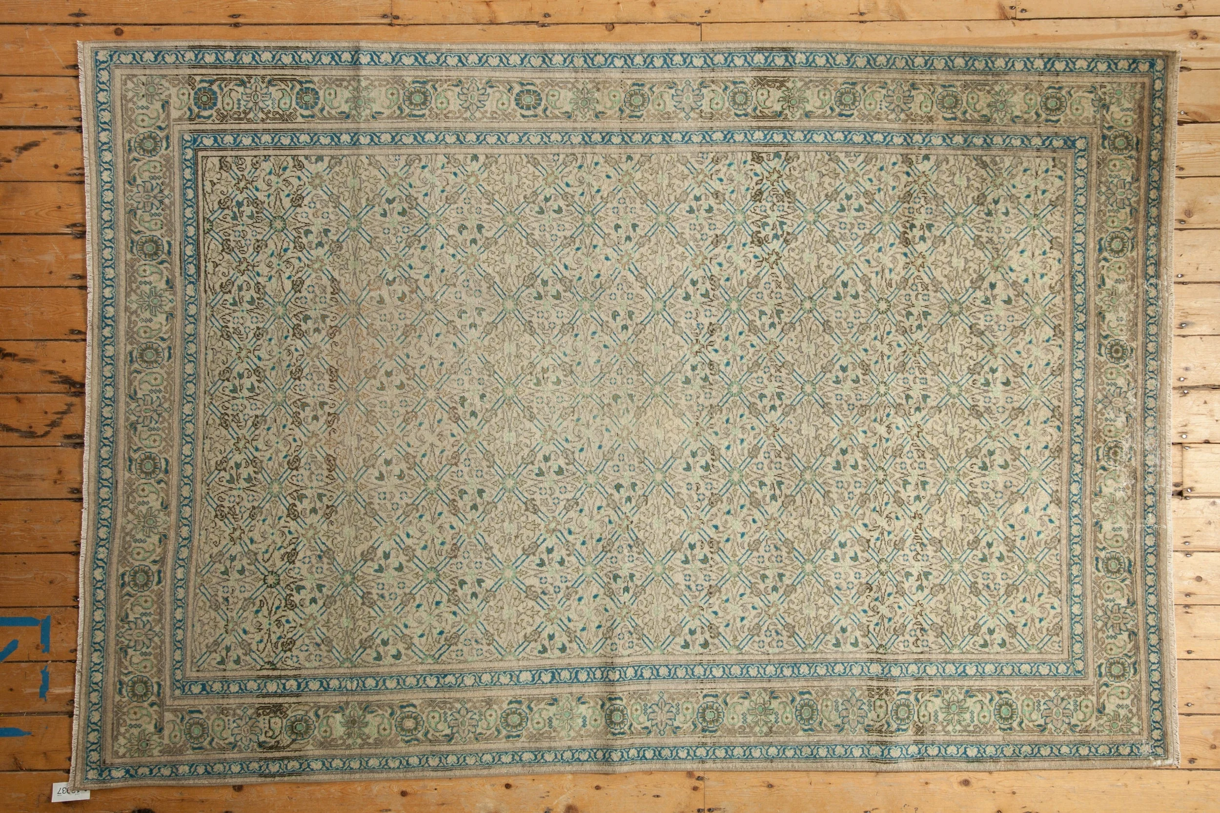 6.5x9.5 Vintage Distressed Sparta Carpet - Image 5