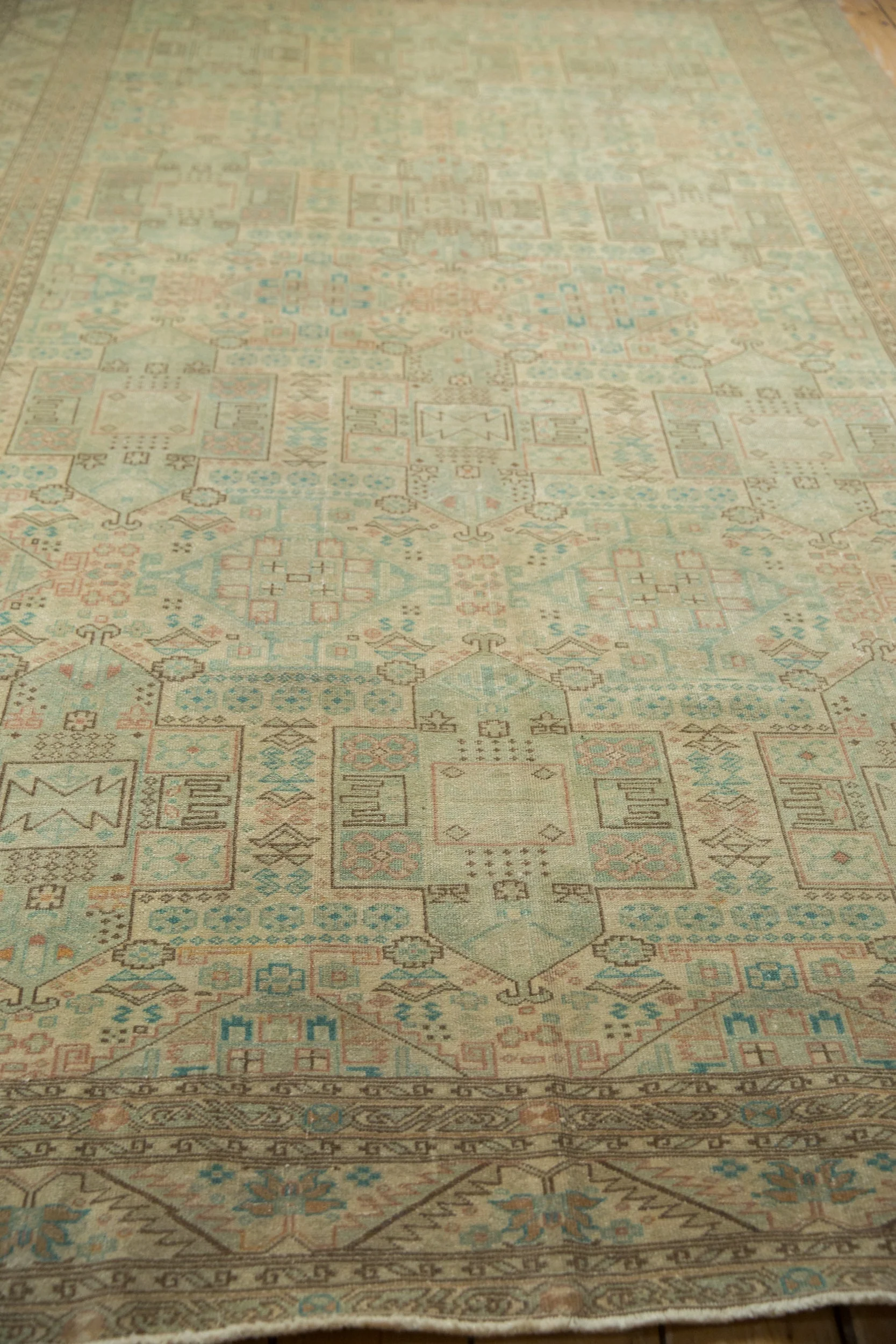 6.5x9.5 Vintage Distressed Sparta Carpet - Image 9