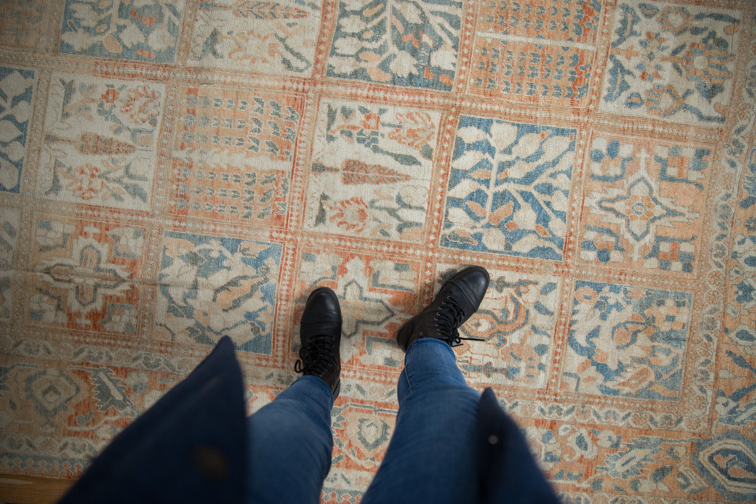 6.5x9.5 Vintage Distressed Turkish Bakhtiari Design Carpet - Image 2