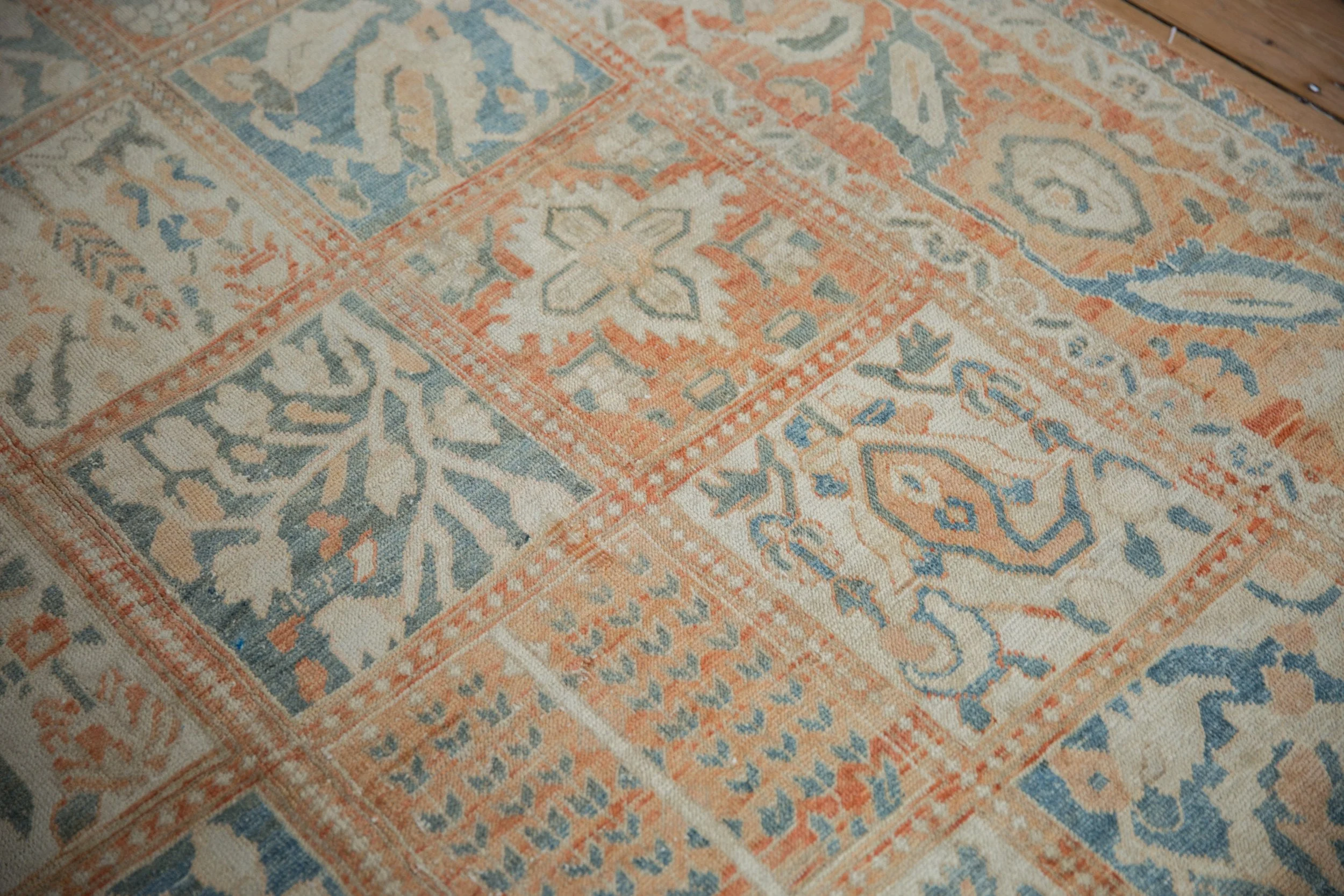 6.5x9.5 Vintage Distressed Turkish Bakhtiari Design Carpet - Image 4