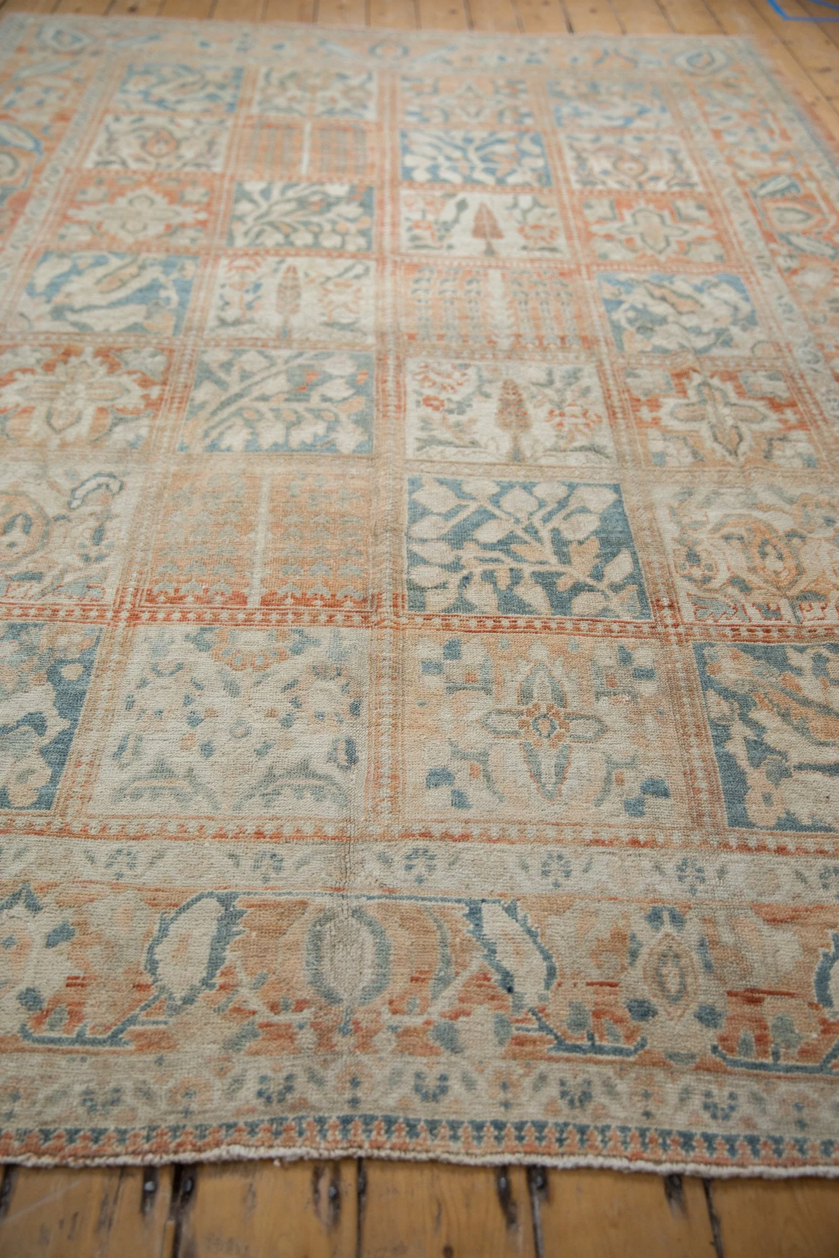 6.5x9.5 Vintage Distressed Turkish Bakhtiari Design Carpet - Image 7