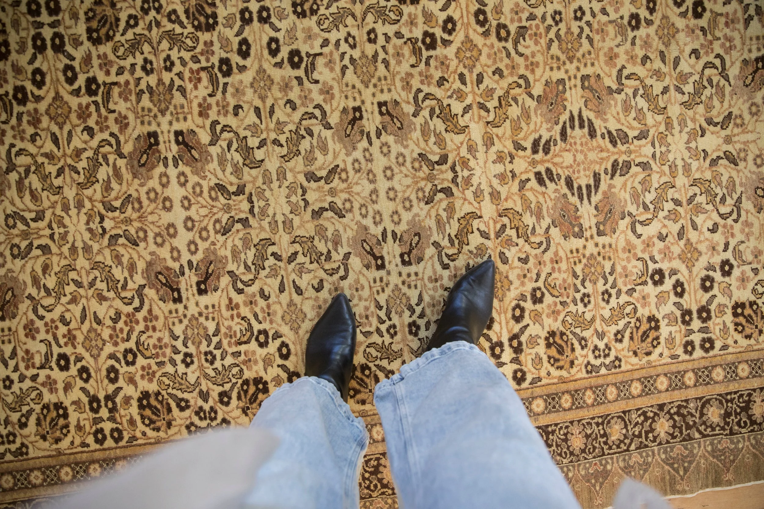6.5x9.5 Vintage Kaisary Carpet - Image 2