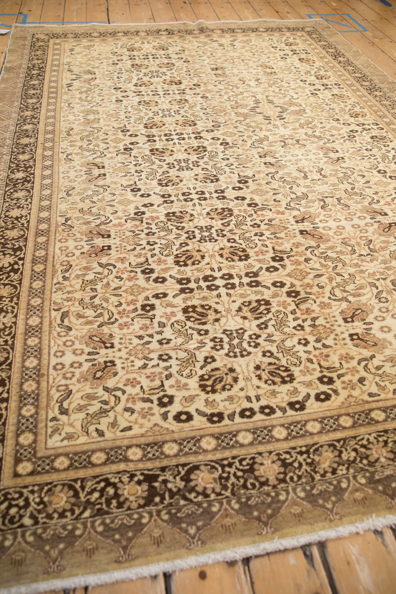 6.5x9.5 Vintage Kaisary Carpet - Image 9