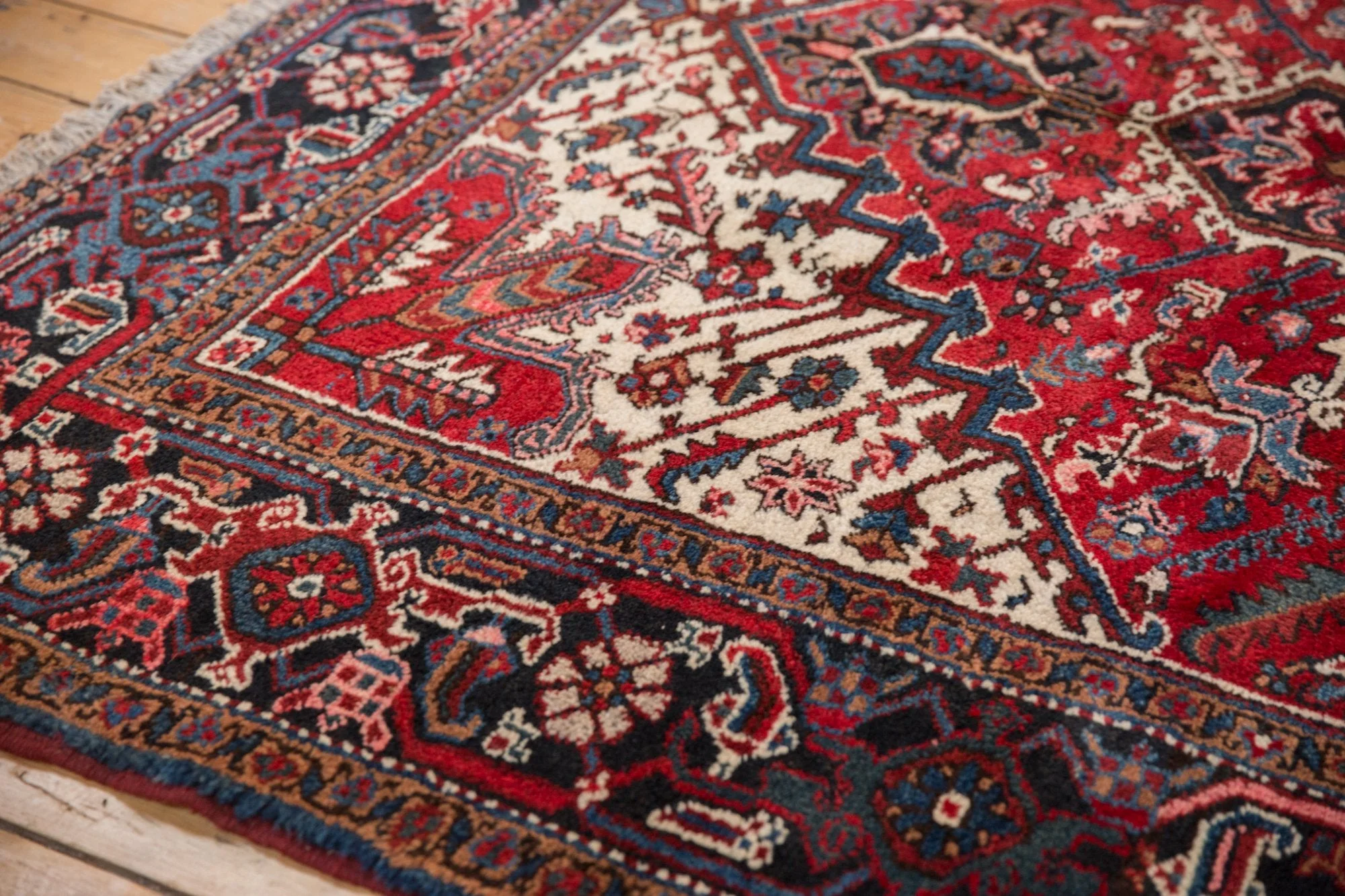 6.5x9 Vintage Mehrivan Carpet - Image 5