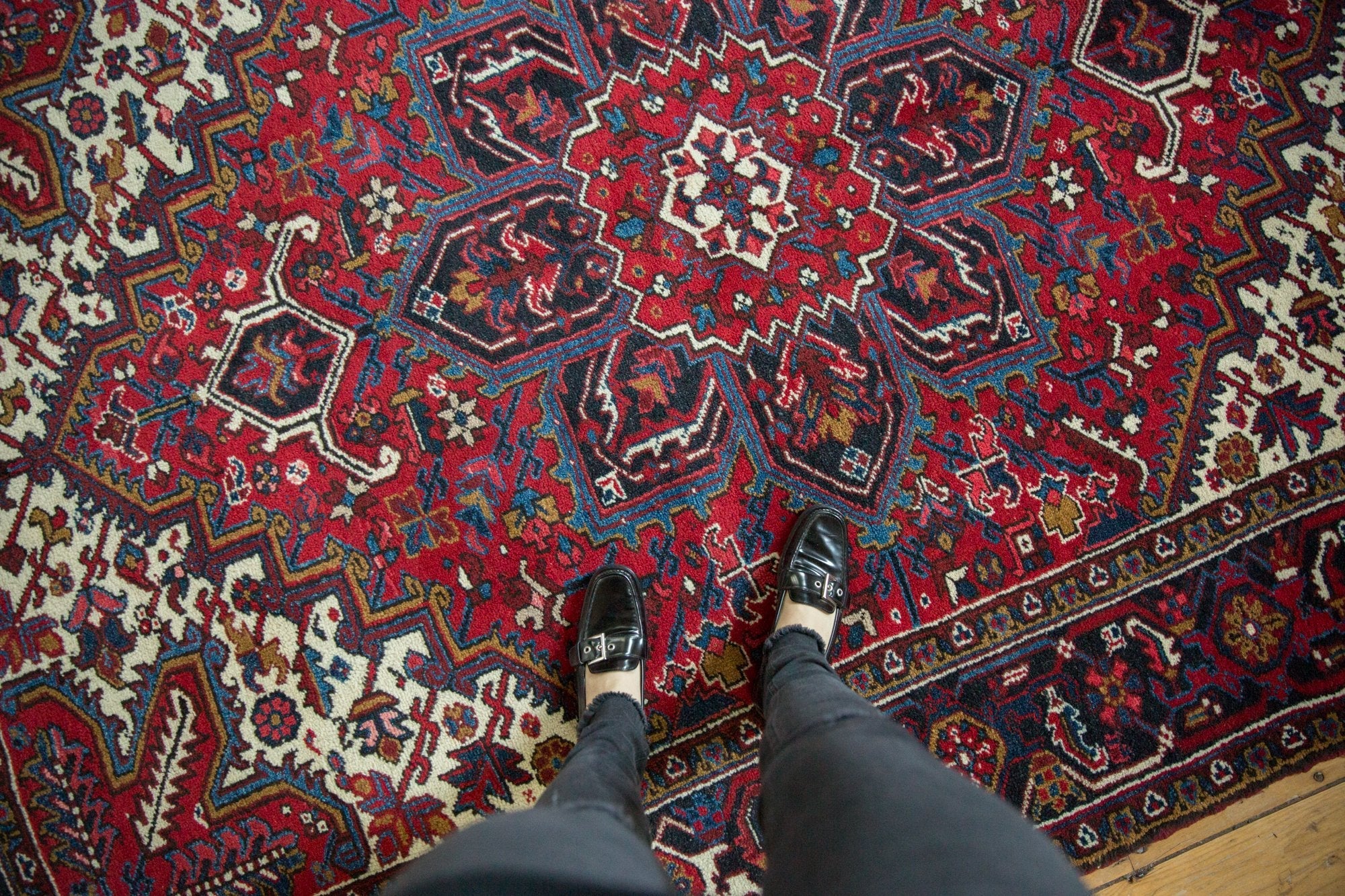 6.5x9 Vintage Mehrivan Carpet - Image 2