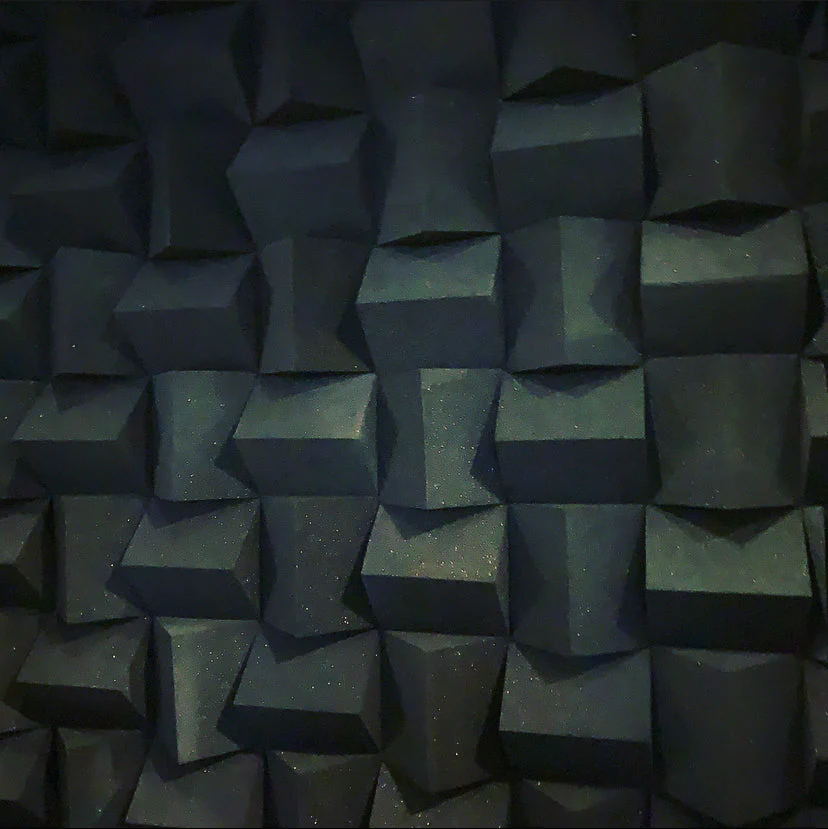6 Inch Thick Triangle Shape Foam Panels - 12x12x6" - Image 9