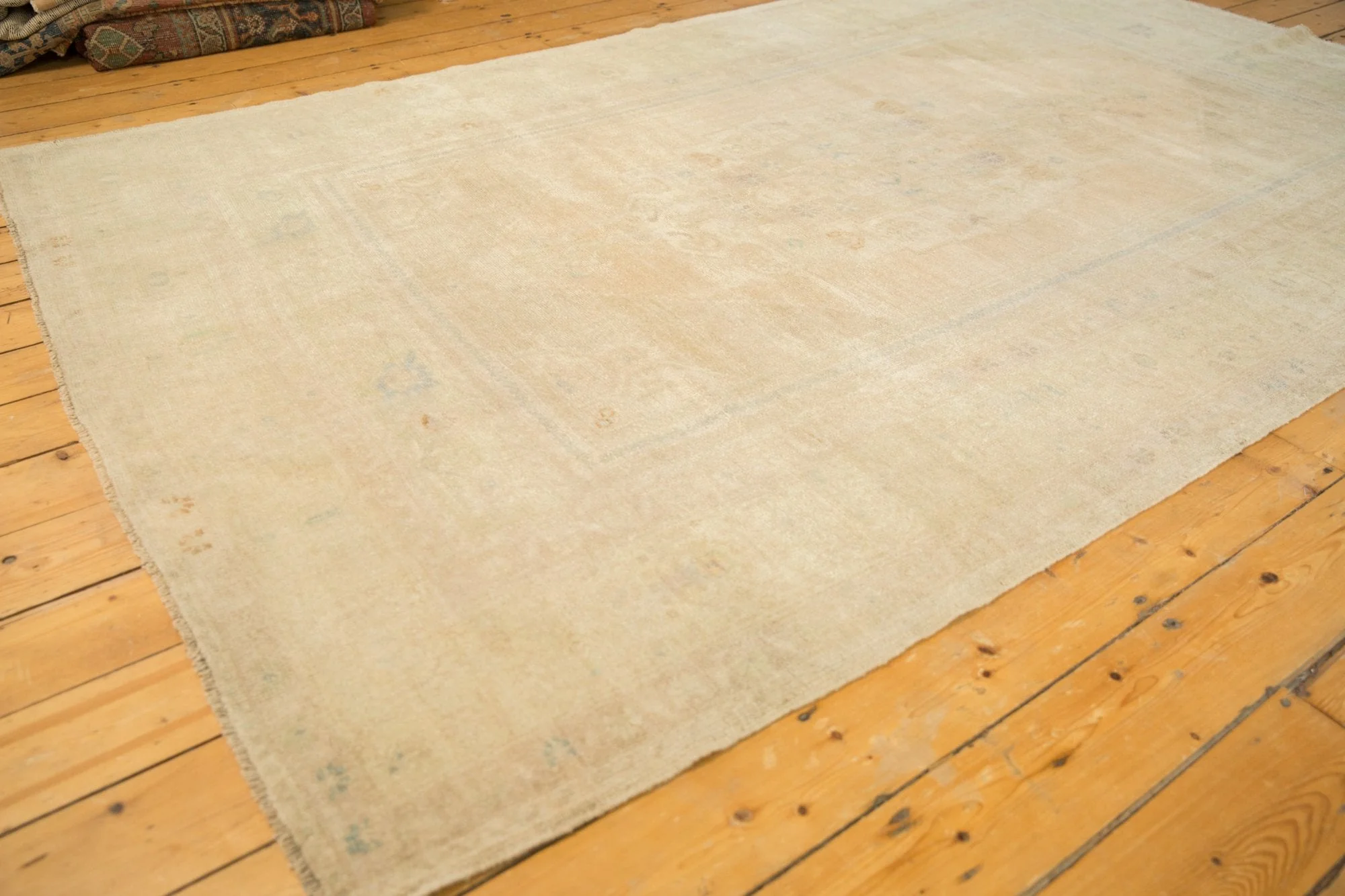 6x10 Vintage Distressed Oushak Carpet - Image 4