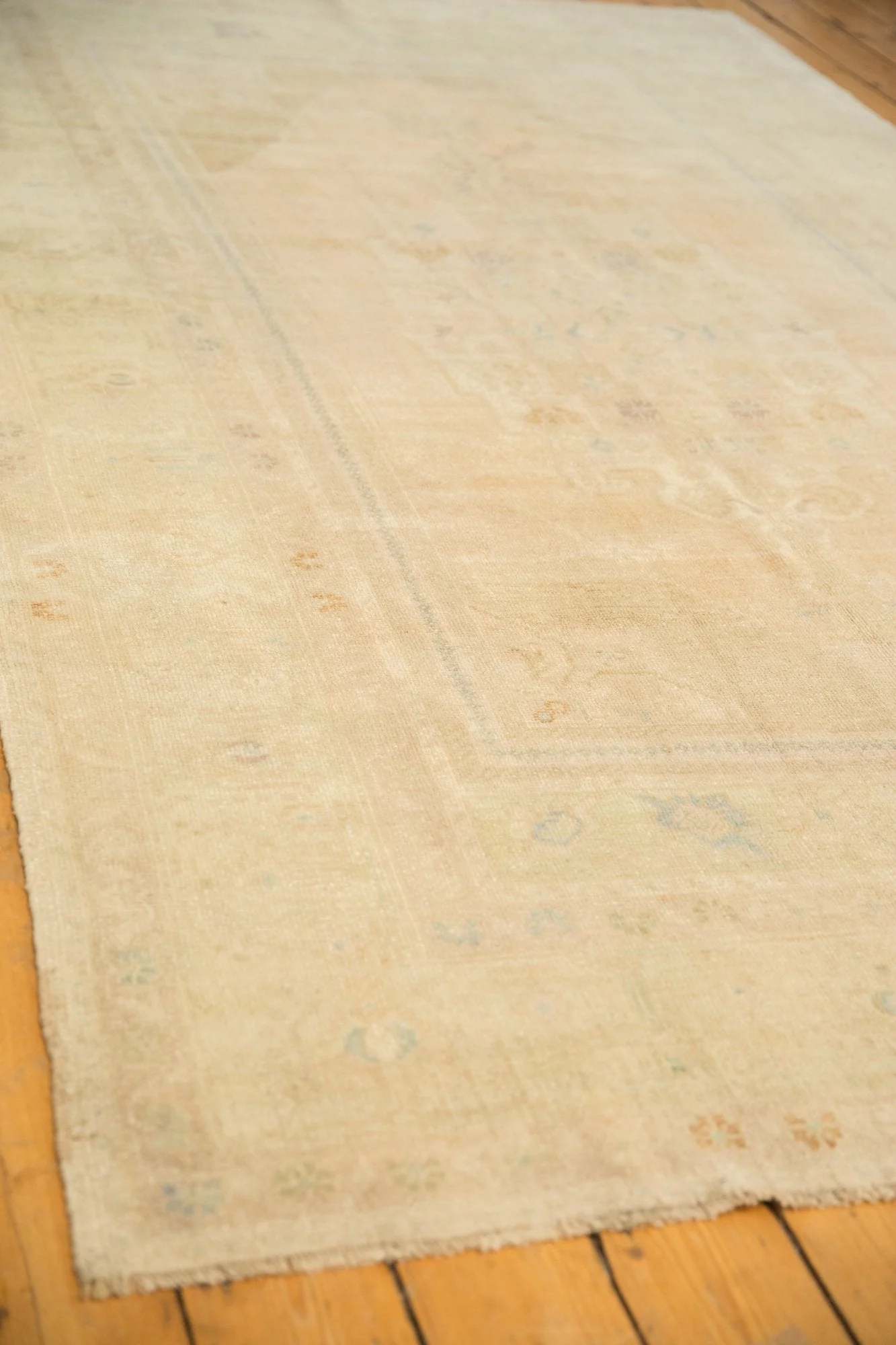 6x10 Vintage Distressed Oushak Carpet - Image 7