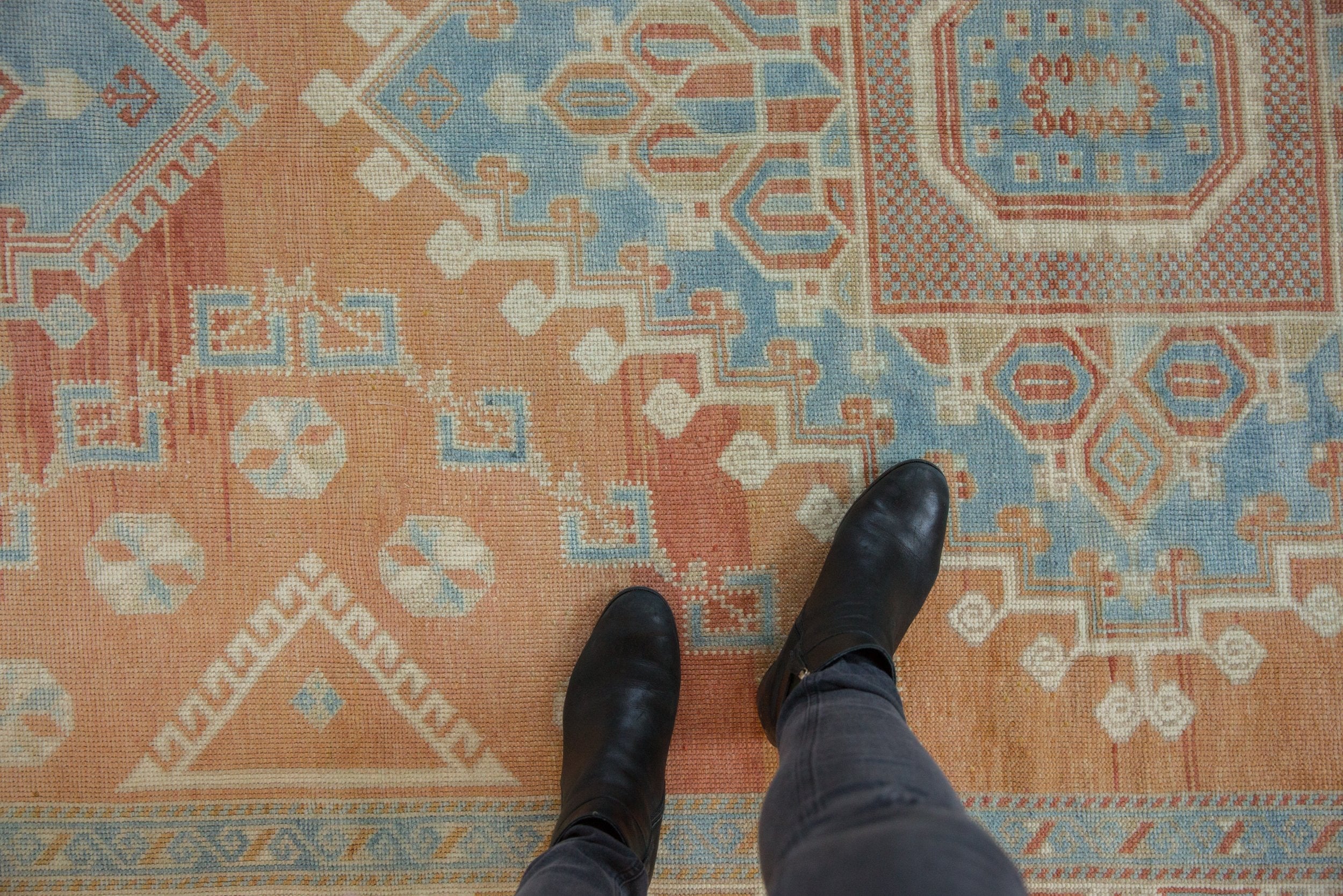 6x10 Vintage Distressed Oushak Carpet - Image 3