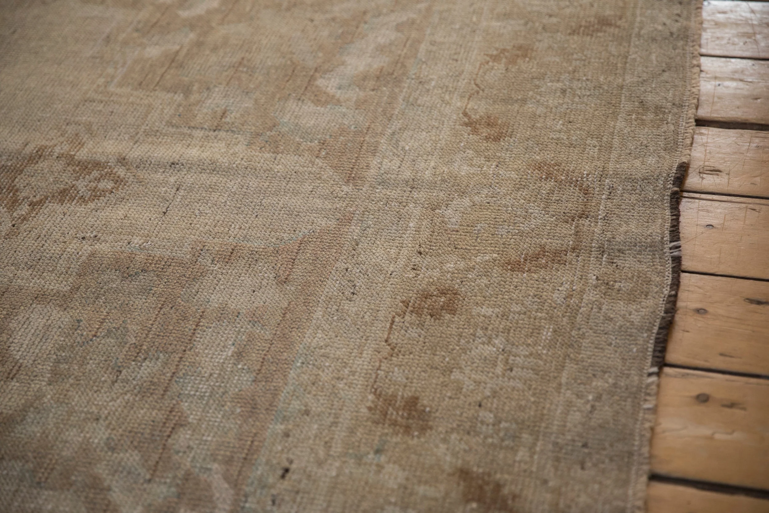 6x10 Vintage Distressed Oushak Carpet - Image 5