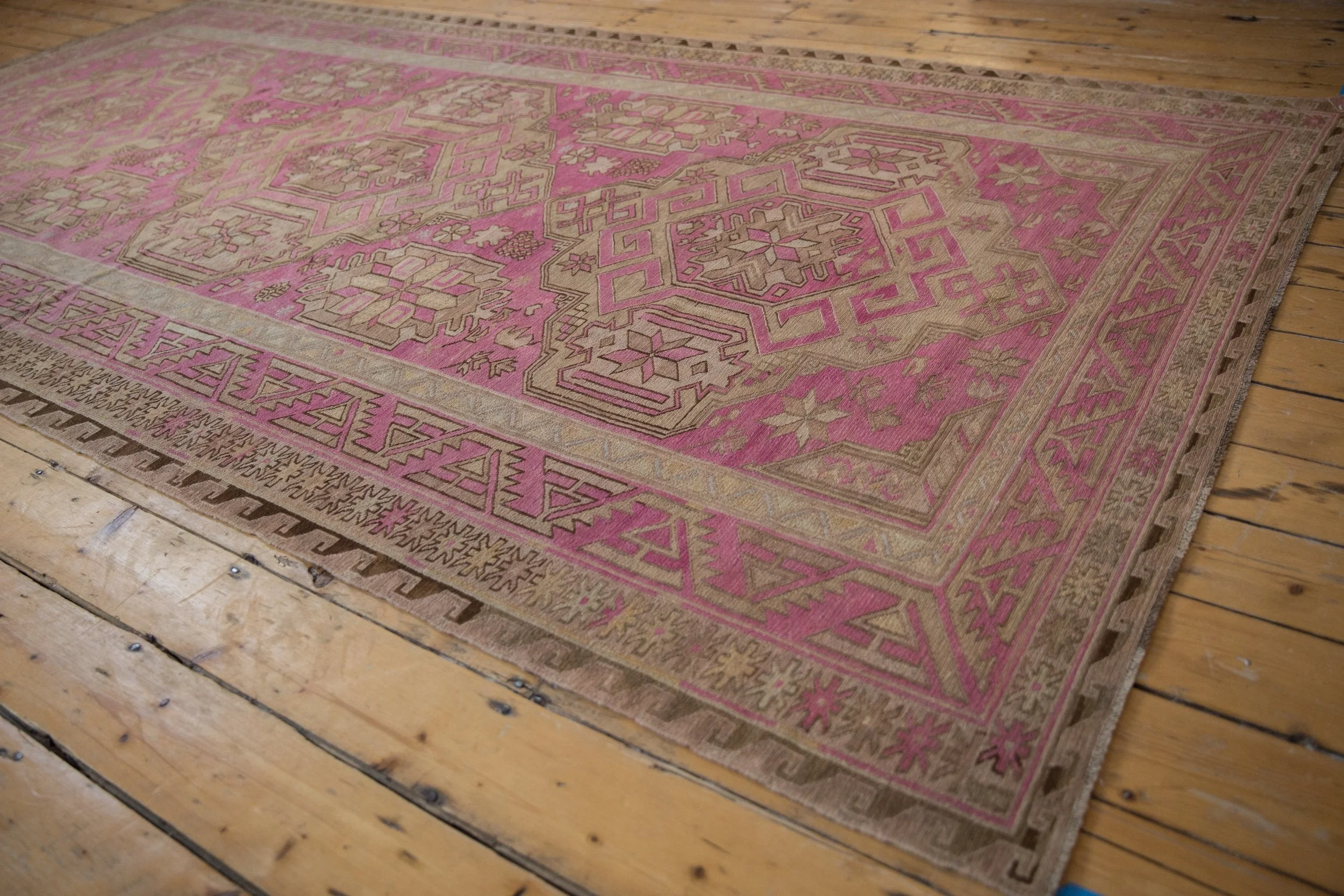 6x11 Vintage Distressed Soumac Carpet - Image 3