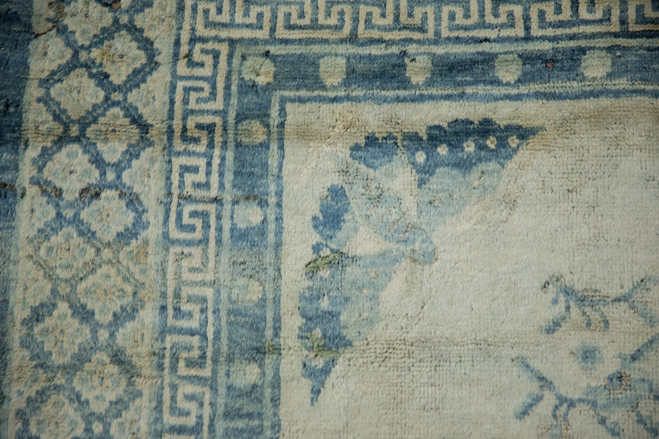6x6 Antique Distressed Peking Square Carpet - Image 11