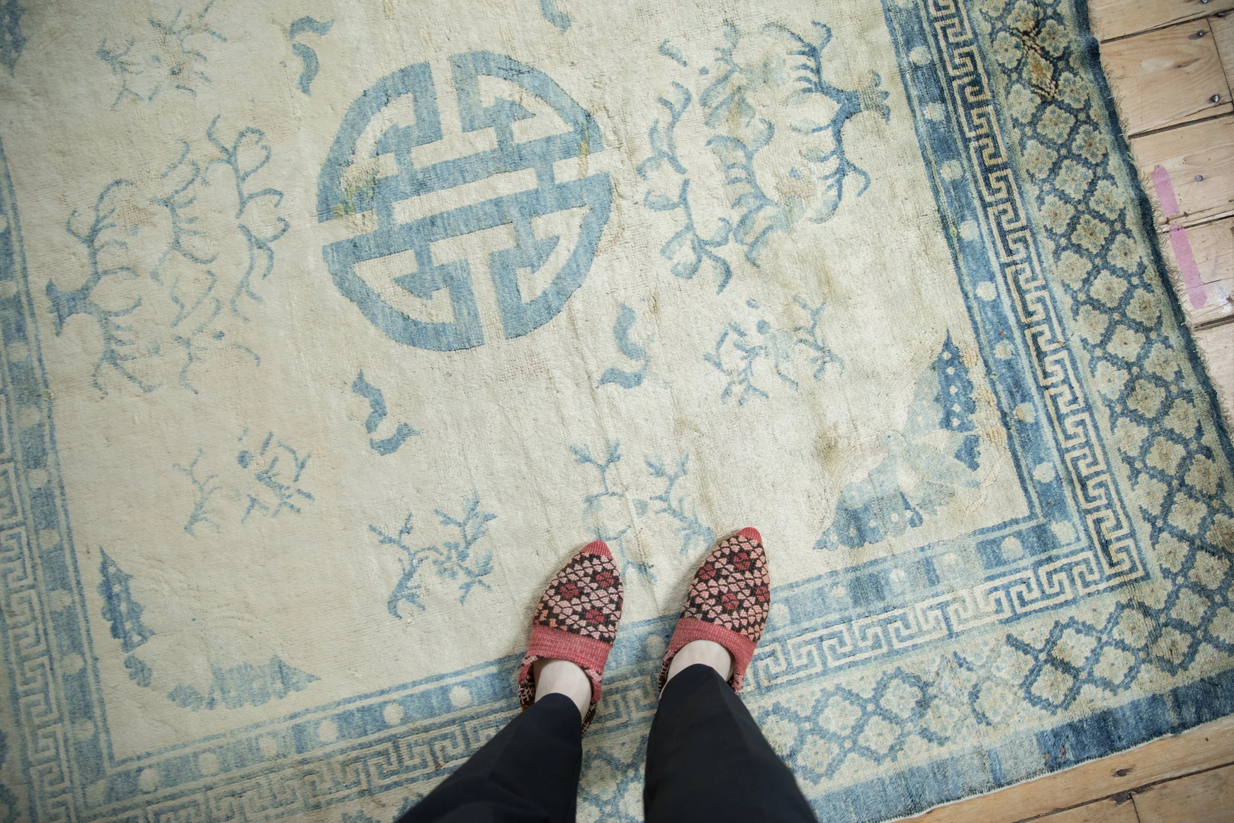6x6 Antique Distressed Peking Square Carpet - Image 2