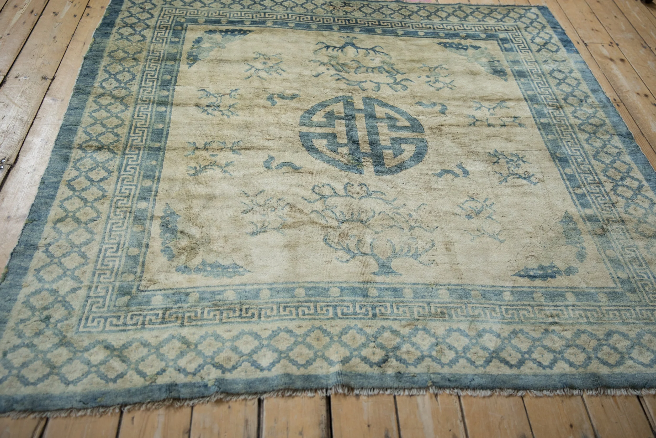 6x6 Antique Distressed Peking Square Carpet - Image 7